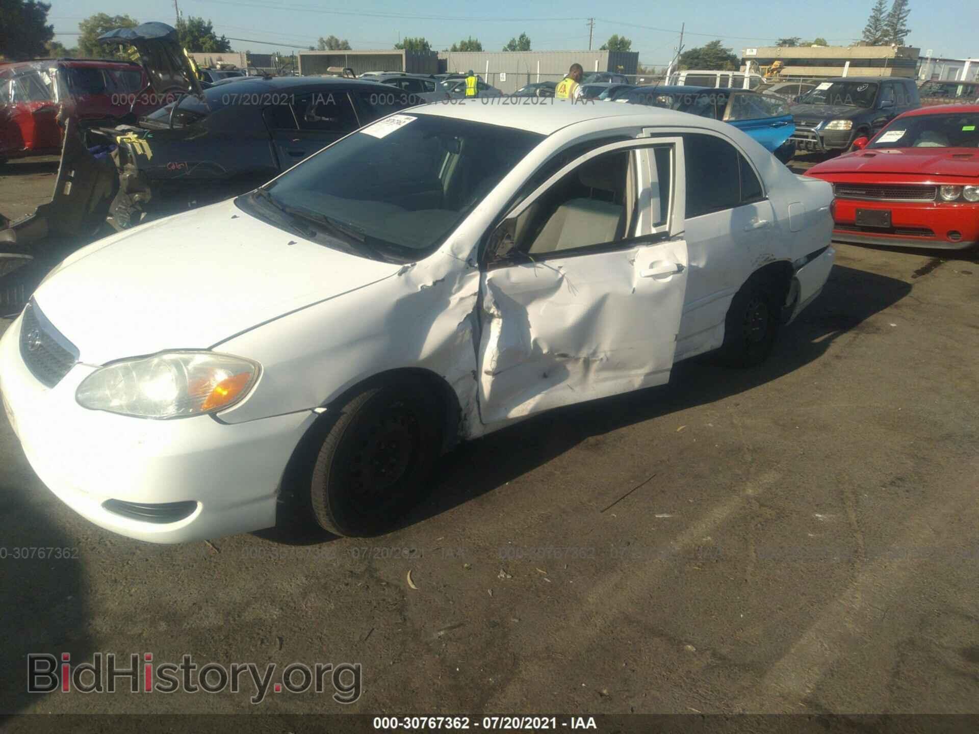 2007 TOYOTA COROLLA - VIN: JTDBR32E670134580 - Фото 2