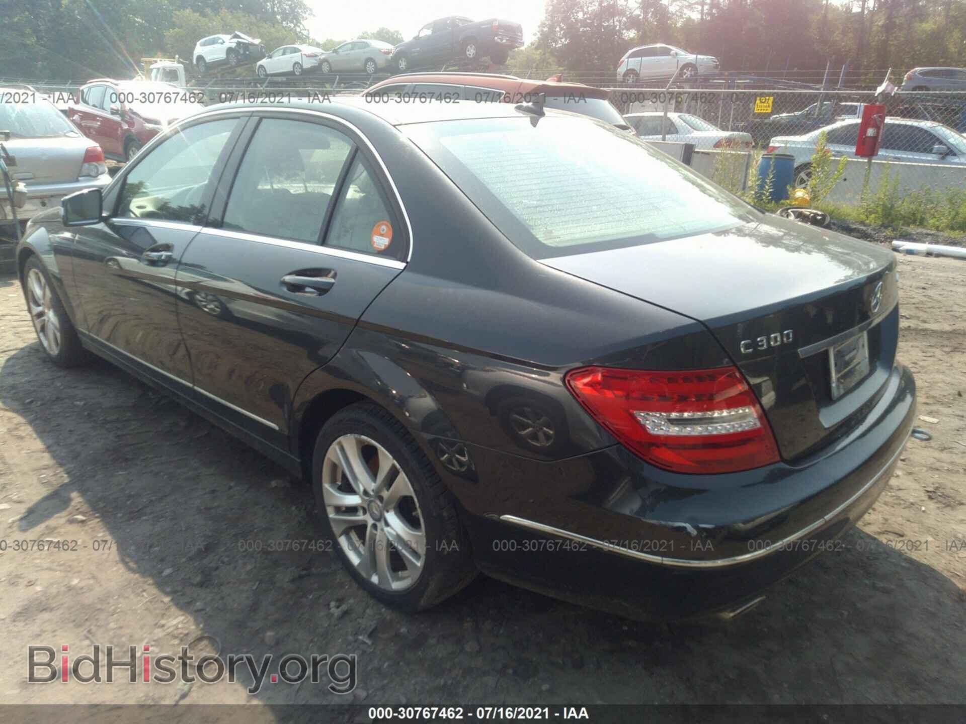 2013 MERCEDES-BENZ C-CLASS - VIN: WDDGF8AB2DR265232 - Фото 3