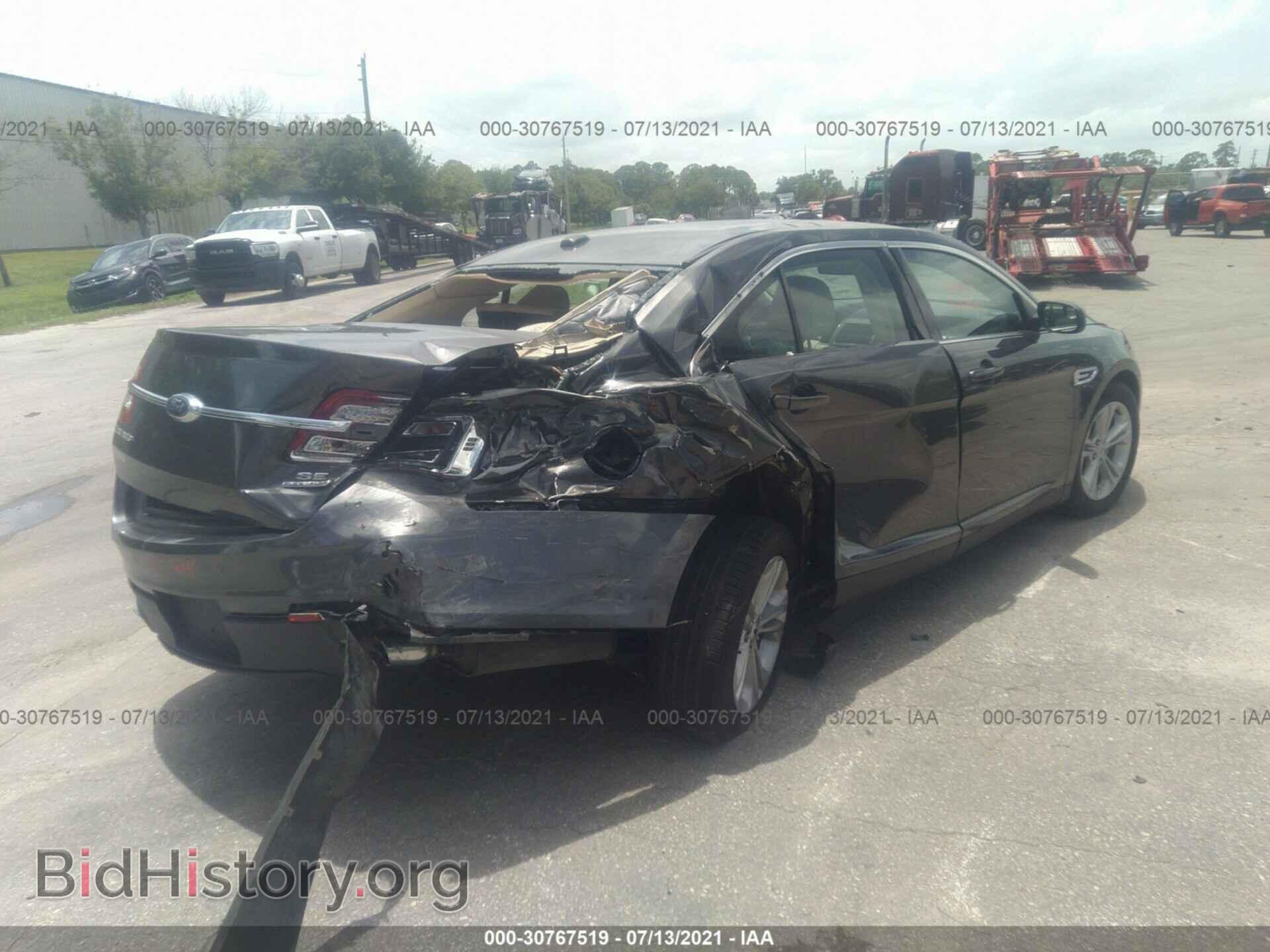 2016 FORD TAURUS - VIN: 1FAHP2E82GG118552 - Фото 4