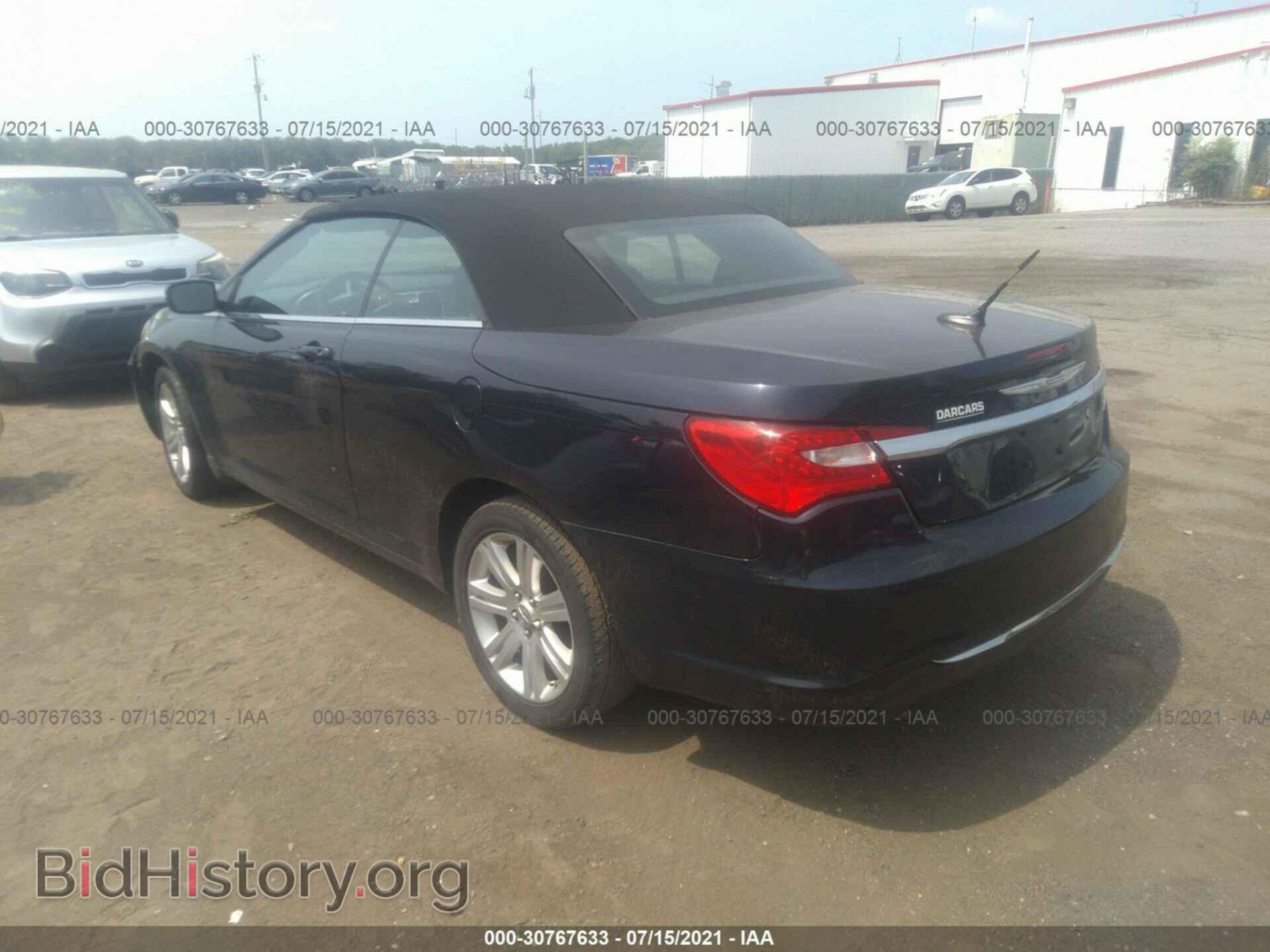 2011 CHRYSLER 200 - VIN: 1C3BC2EG9BN571756 - Фото 3