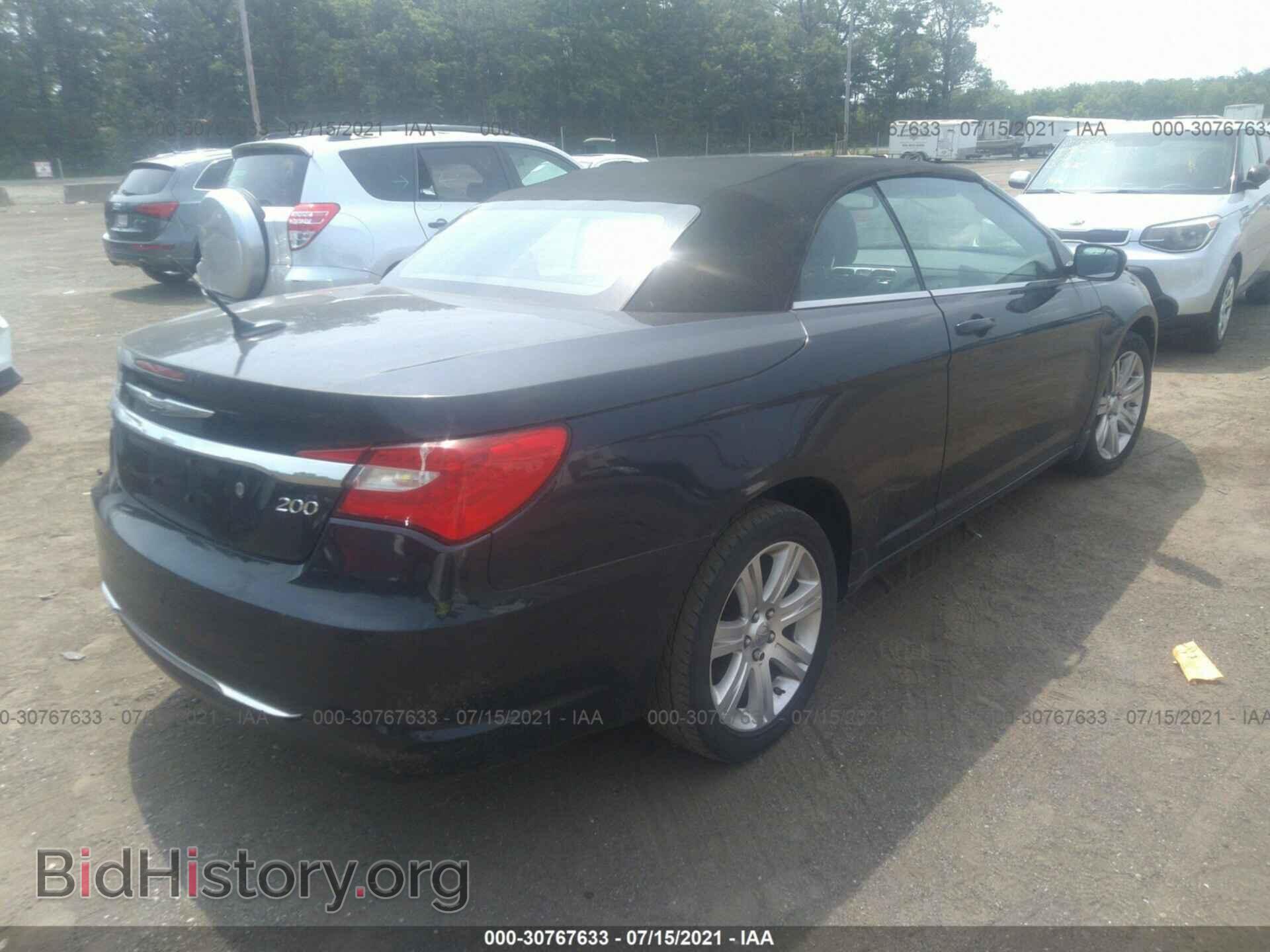 2011 CHRYSLER 200 - VIN: 1C3BC2EG9BN571756 - Фото 4
