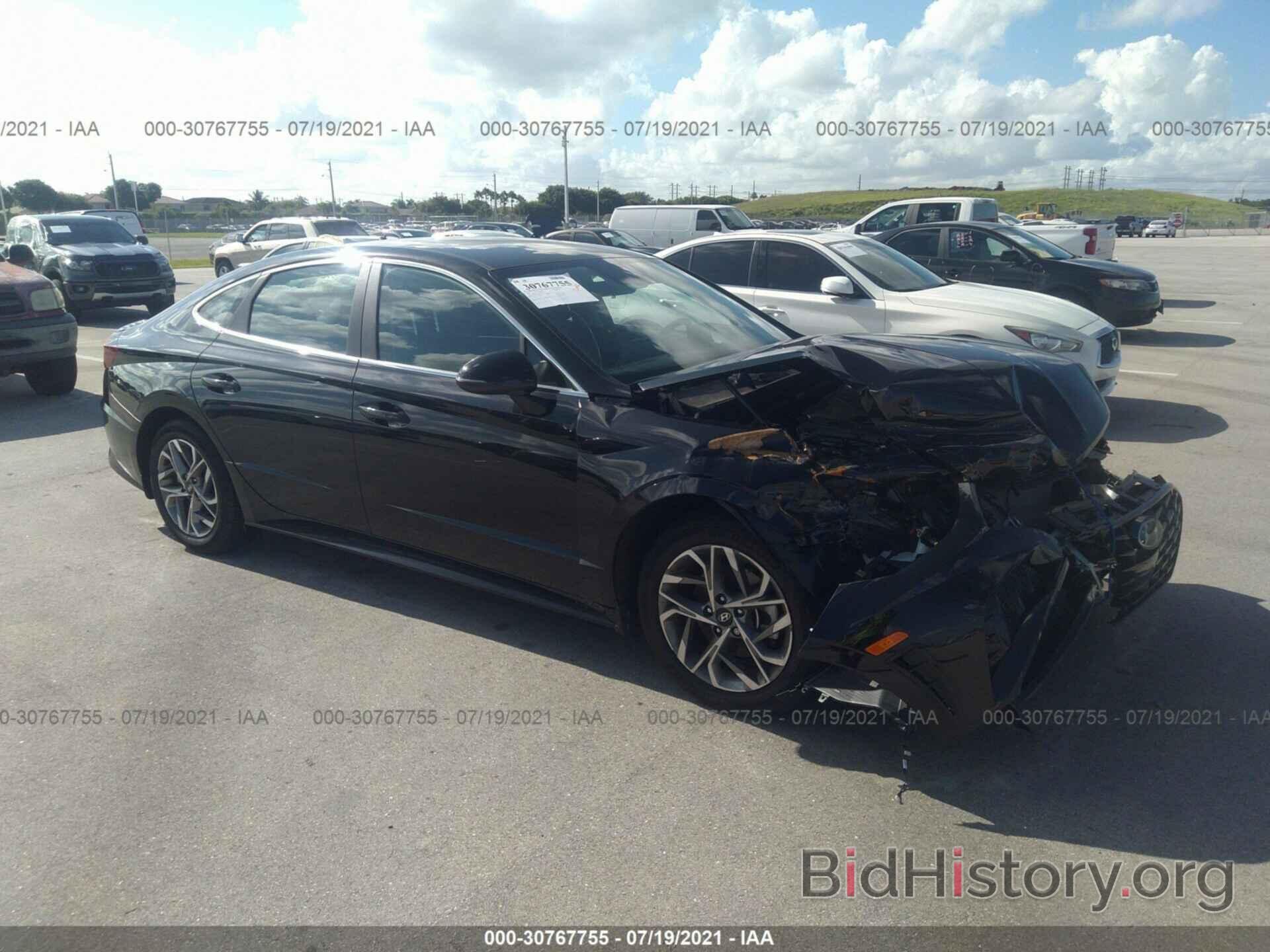 Photo 5NPEL4JA0LH053915 - HYUNDAI SONATA 2020