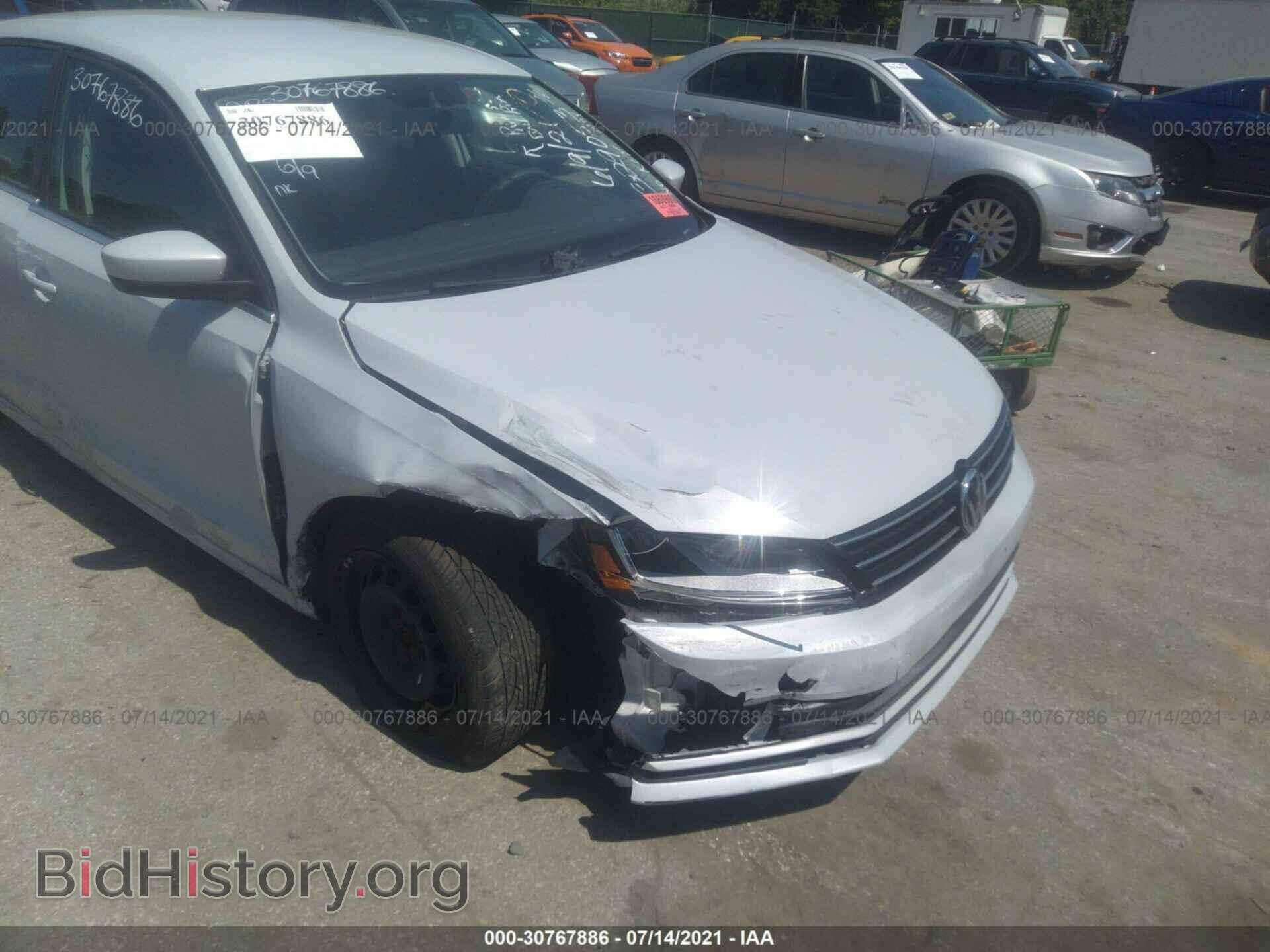 2017 VOLKSWAGEN JETTA - VIN: 3VW2B7AJ8HM329053 - Фото 6