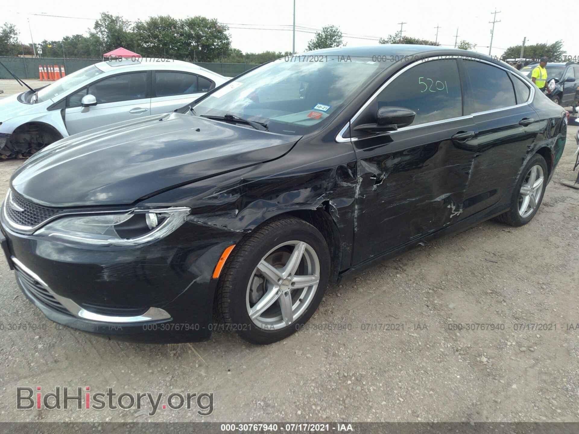 2016 CHRYSLER 200 - VIN: 1C3CCCAB2GN138128 - Фото 2