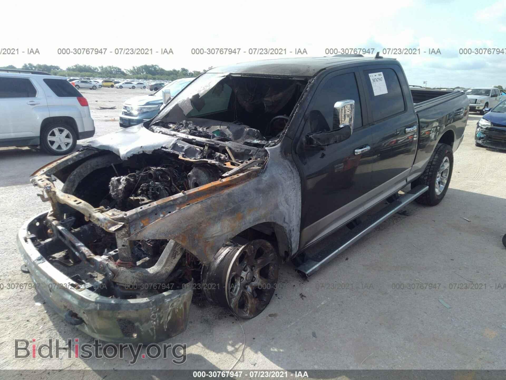 2014 RAM 1500 - VIN: 1C6RR7VM1ES481168 - Фото 2