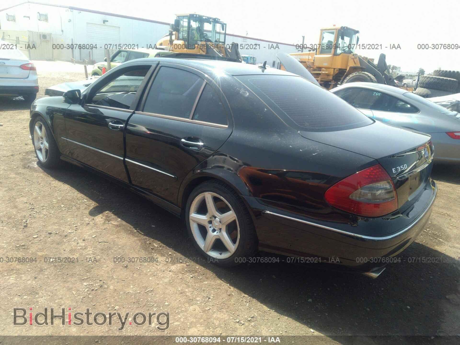 2009 MERCEDES-BENZ E-CLASS - VIN: WDBUF56X39B387306 - Фото 3