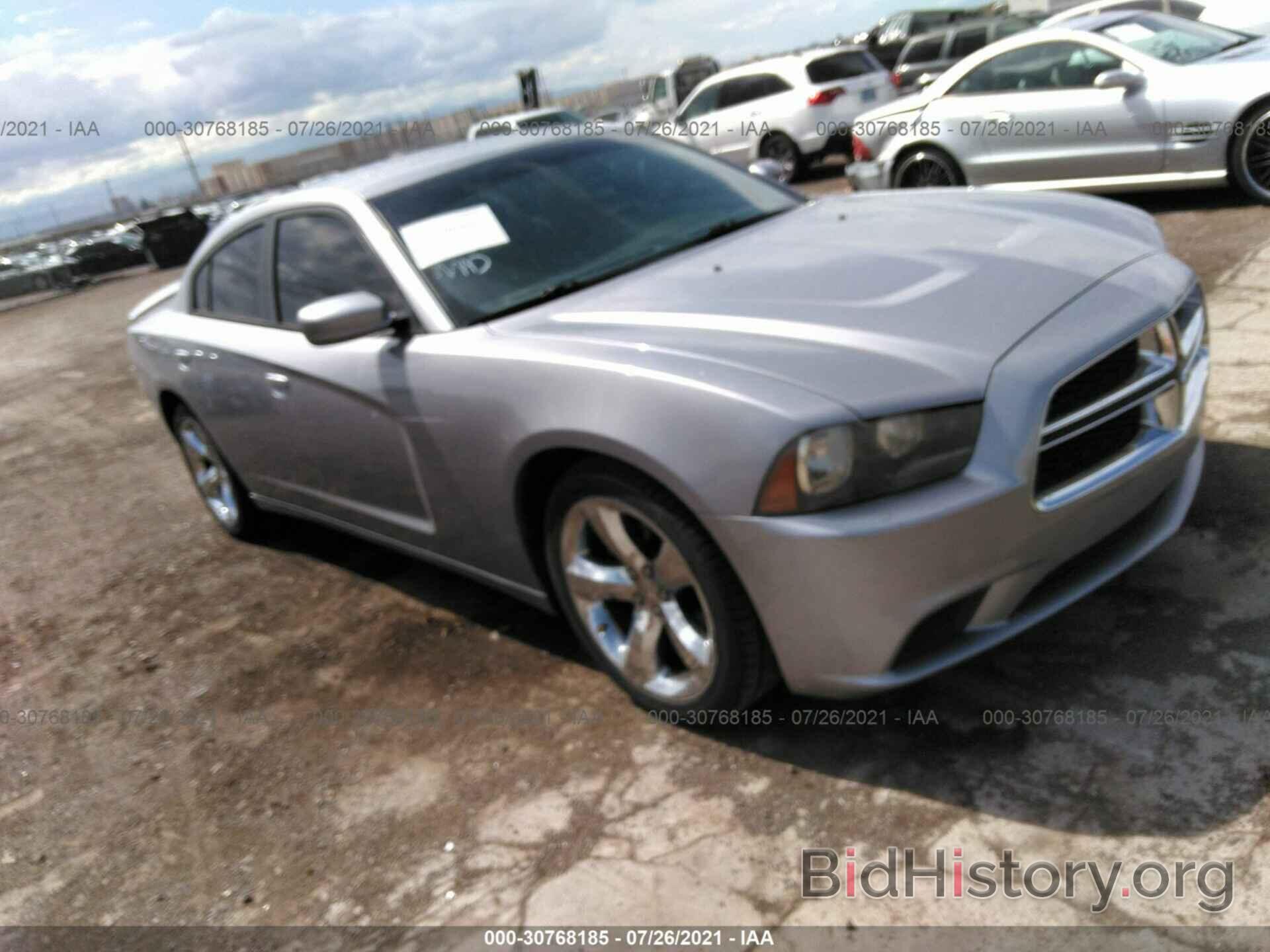 Photo 2C3CDXBG5DH643440 - DODGE CHARGER 2013
