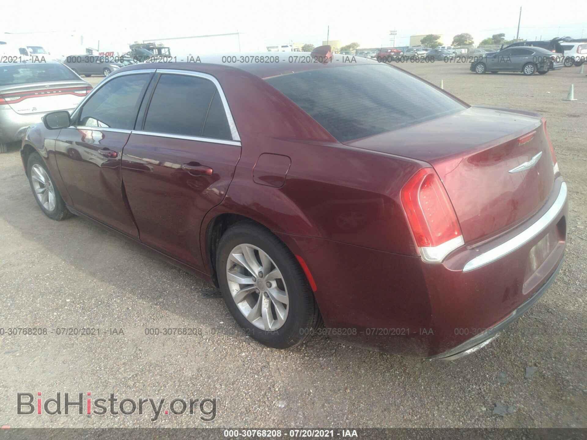 2016 CHRYSLER 300 - VIN: 2C3CCAAG9GH181244 - Фото 3