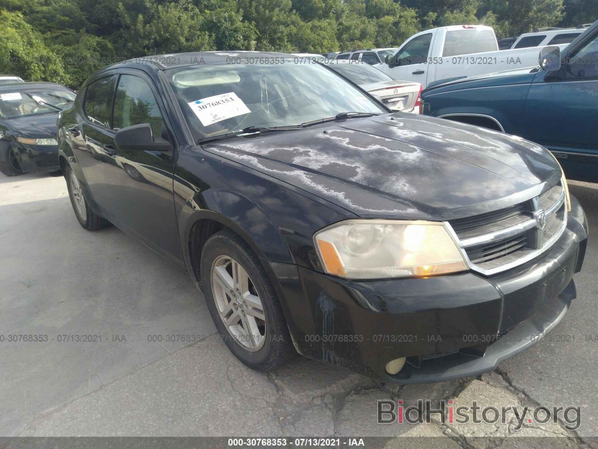 Photo 1B3LC56K28N200159 - DODGE AVENGER 2008