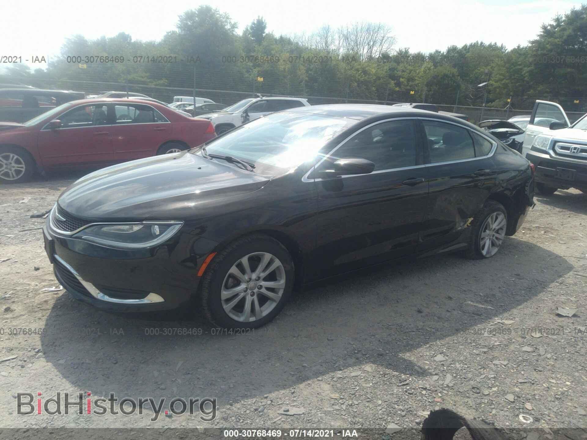 2015 CHRYSLER 200 - VIN: 1C3CCCAB8FN602831 - Фото 2