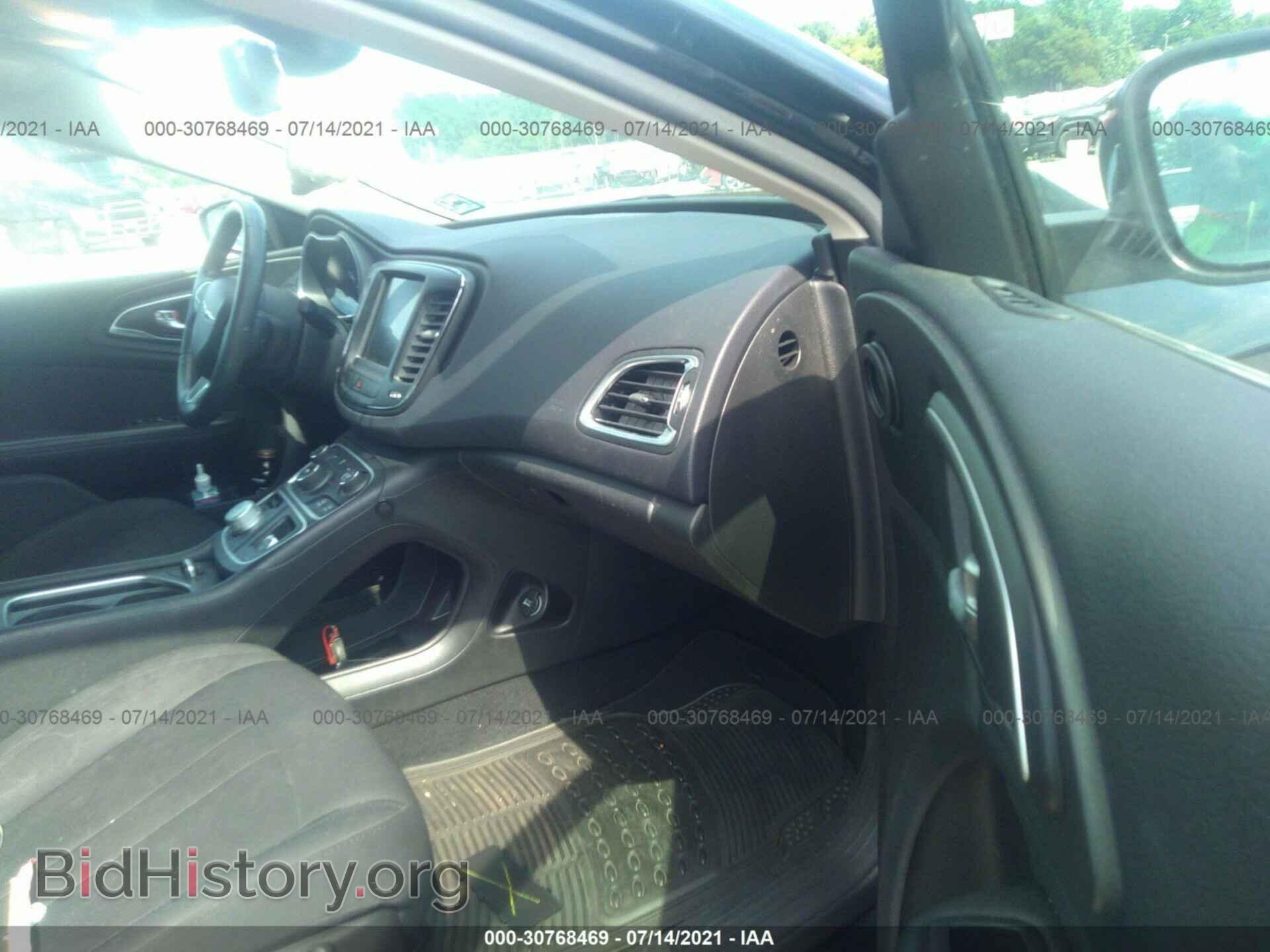 2015 CHRYSLER 200 - VIN: 1C3CCCAB8FN602831 - Фото 5