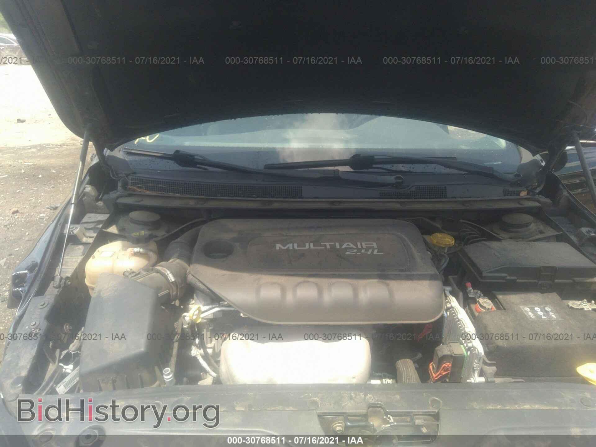 2016 CHRYSLER 200 - VIN: 1C3CCCAB1GN153459 - Фото 10