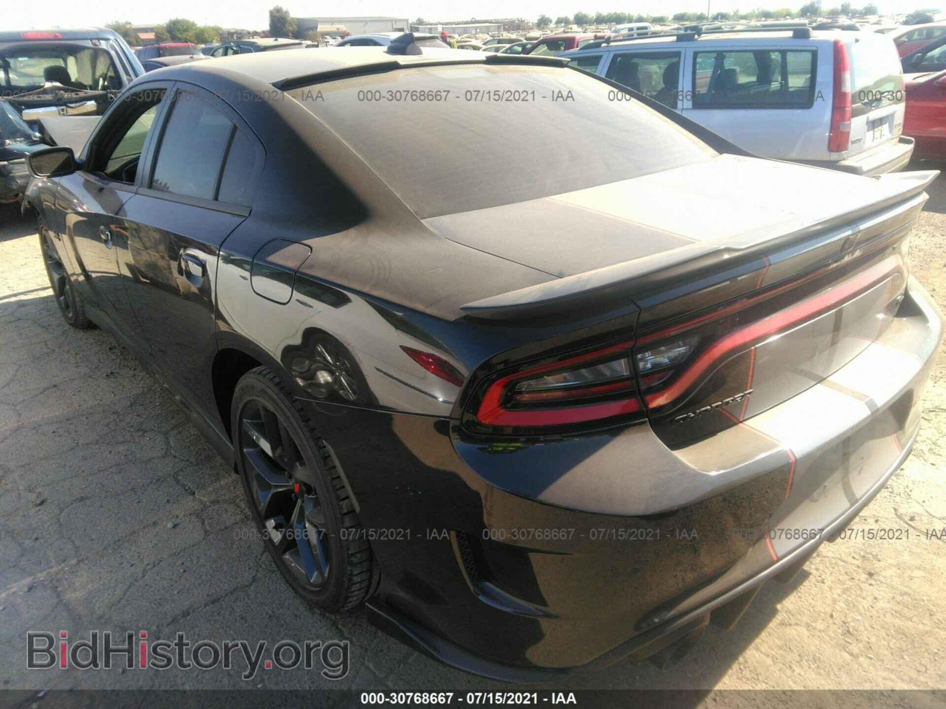 2019 DODGE CHARGER - VIN: 2C3CDXCTXKH584197 - Фото 3