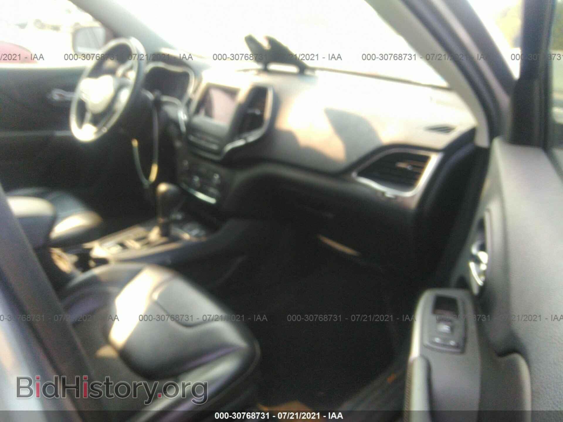 2019 JEEP CHEROKEE - VIN: 1C4PJMLX3KD105686 - Фото 5