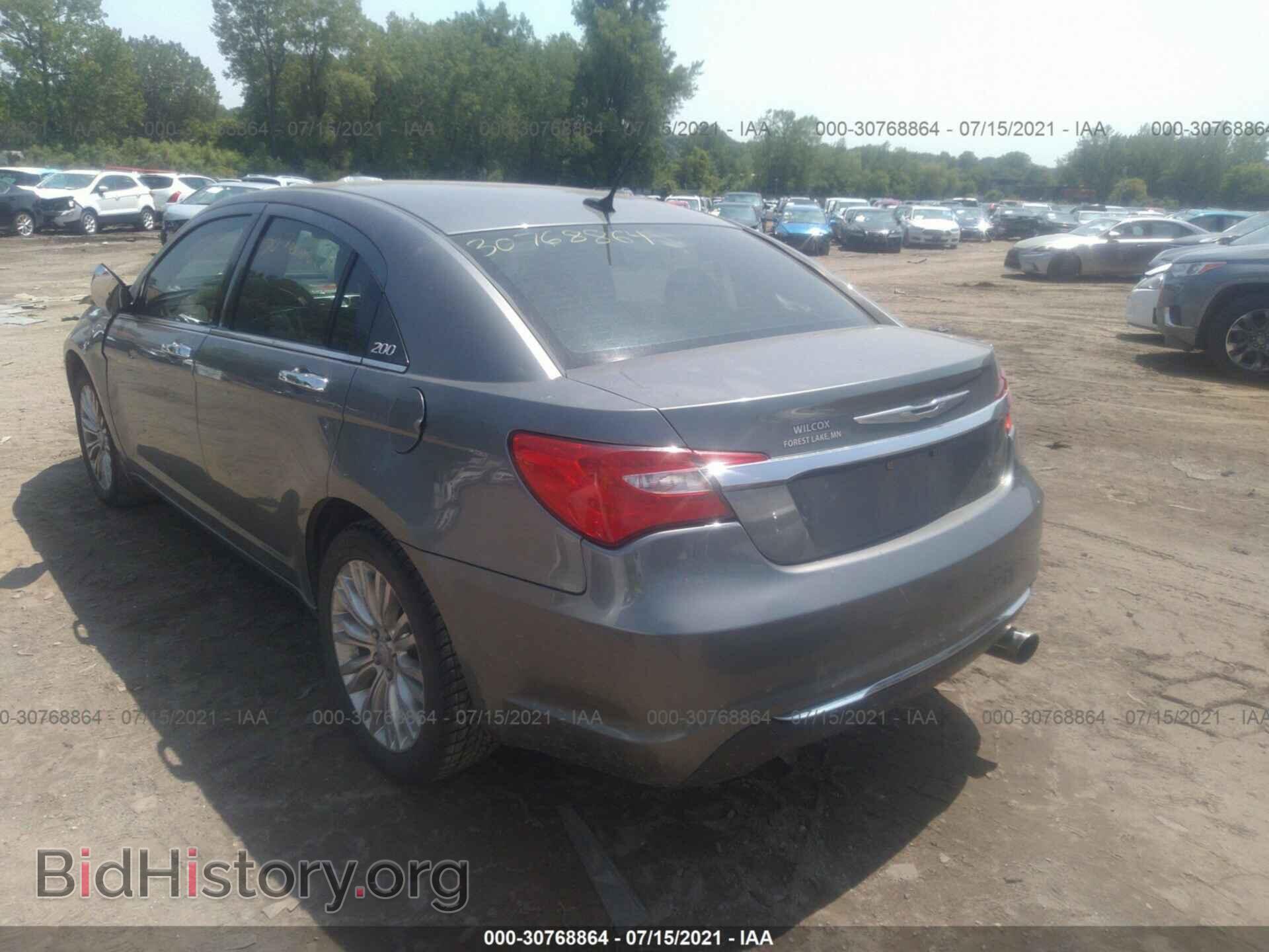 2012 CHRYSLER 200 - VIN: 1C3CCBCB8CN144761 - Photo 3