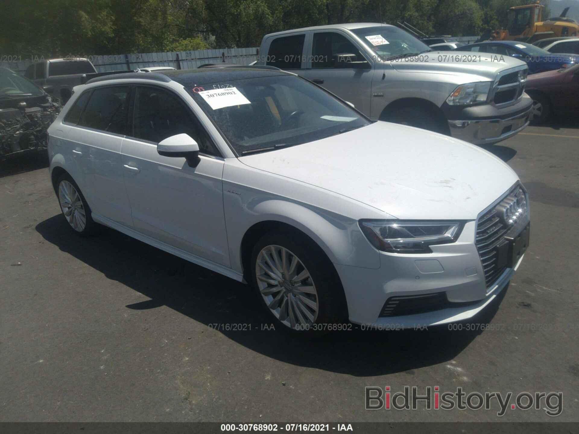 Photo WAUTPBFFXHA131603 - AUDI A3 SPORTBACK E-TRON 2017