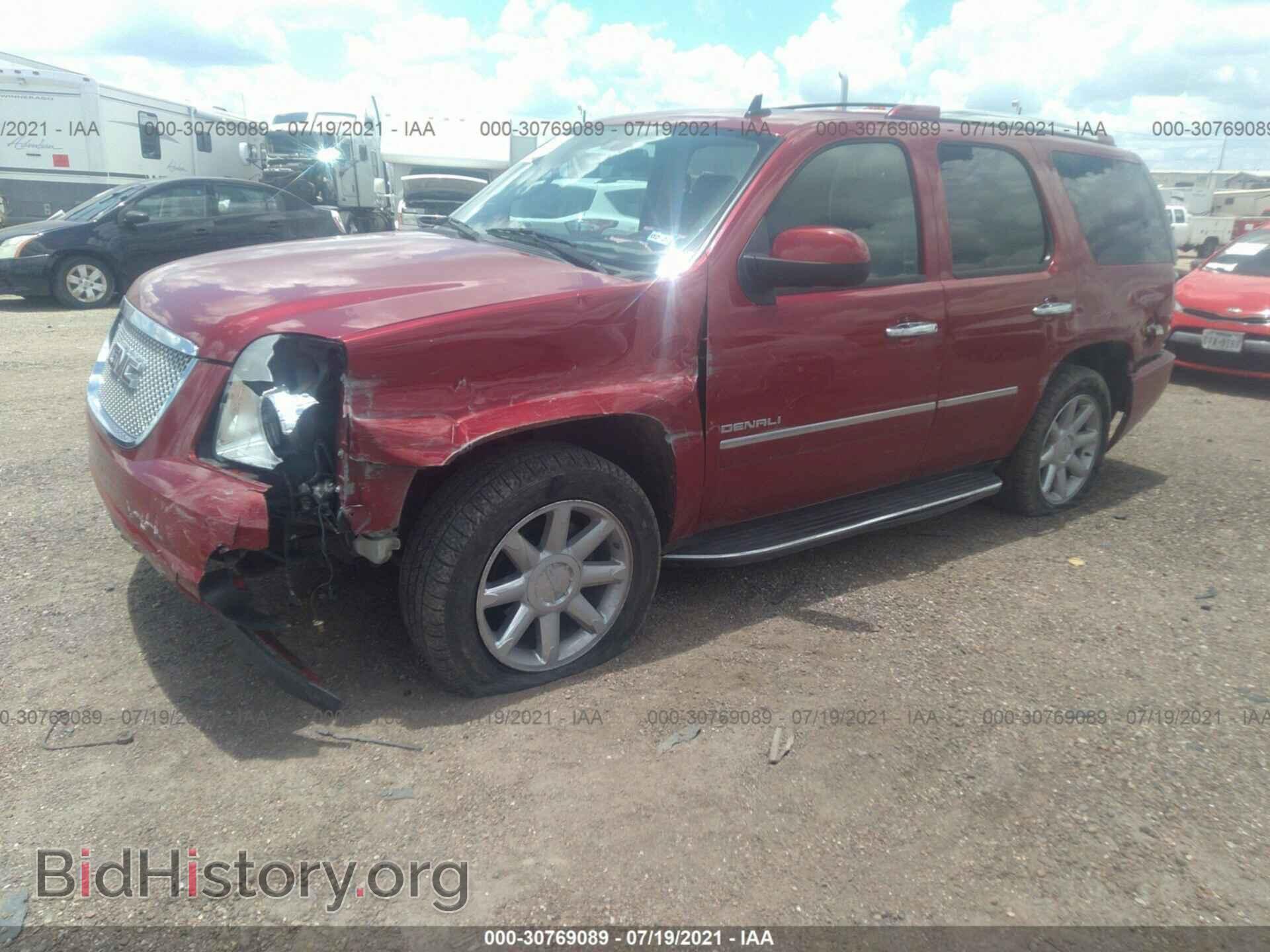 2013 GMC YUKON - VIN: 1GKS1EEF1DR169062 - Фото 2