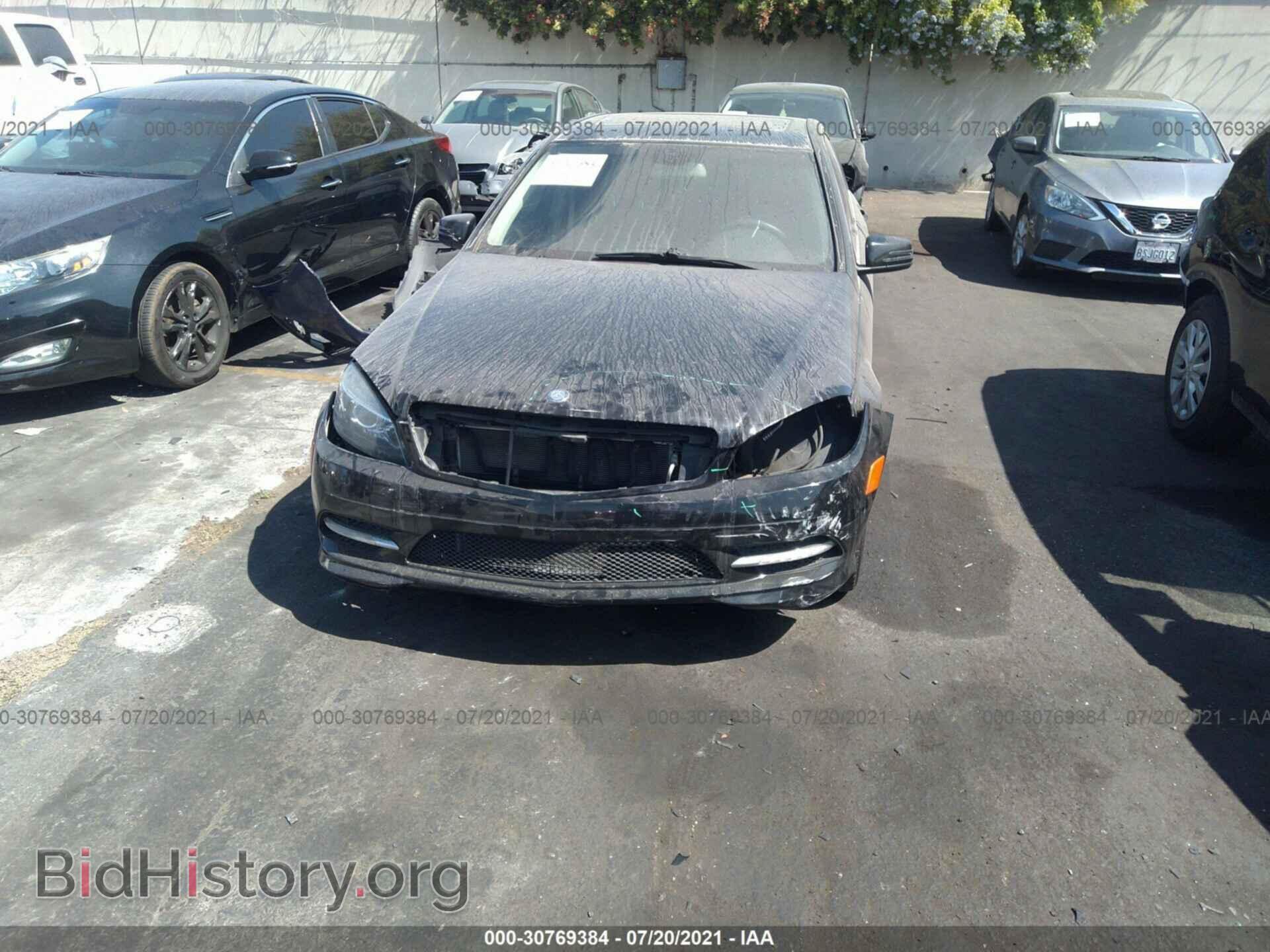 2011 MERCEDES-BENZ C-CLASS - VIN: WDDGF5EB0BA463022 - Фото 6