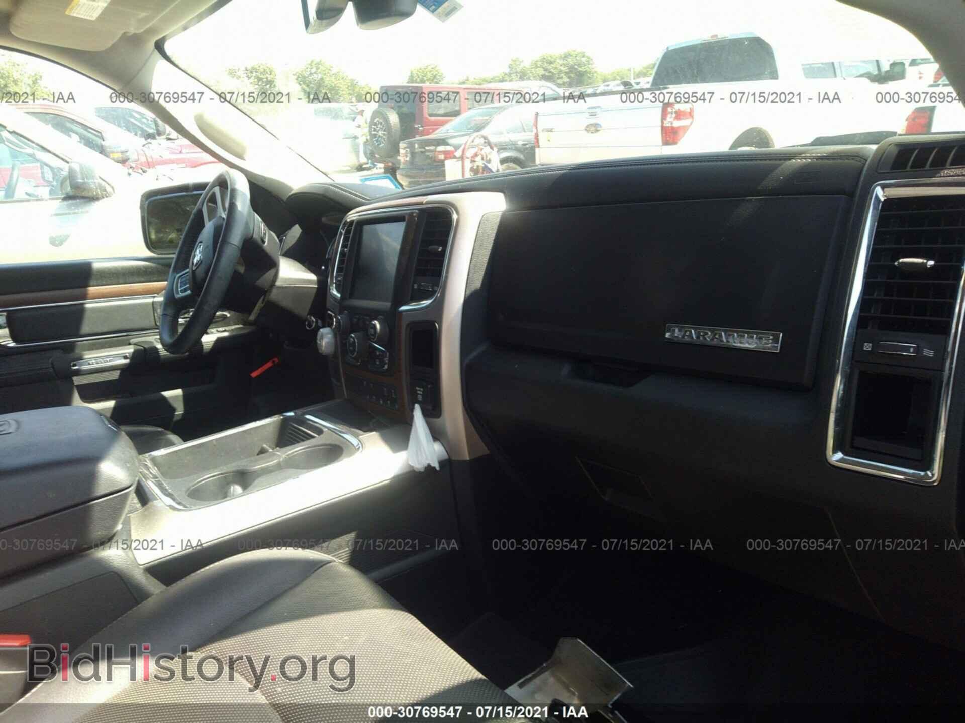2017 RAM 1500 - VIN: 1C6RR6NTXHS512360 - Фото 5