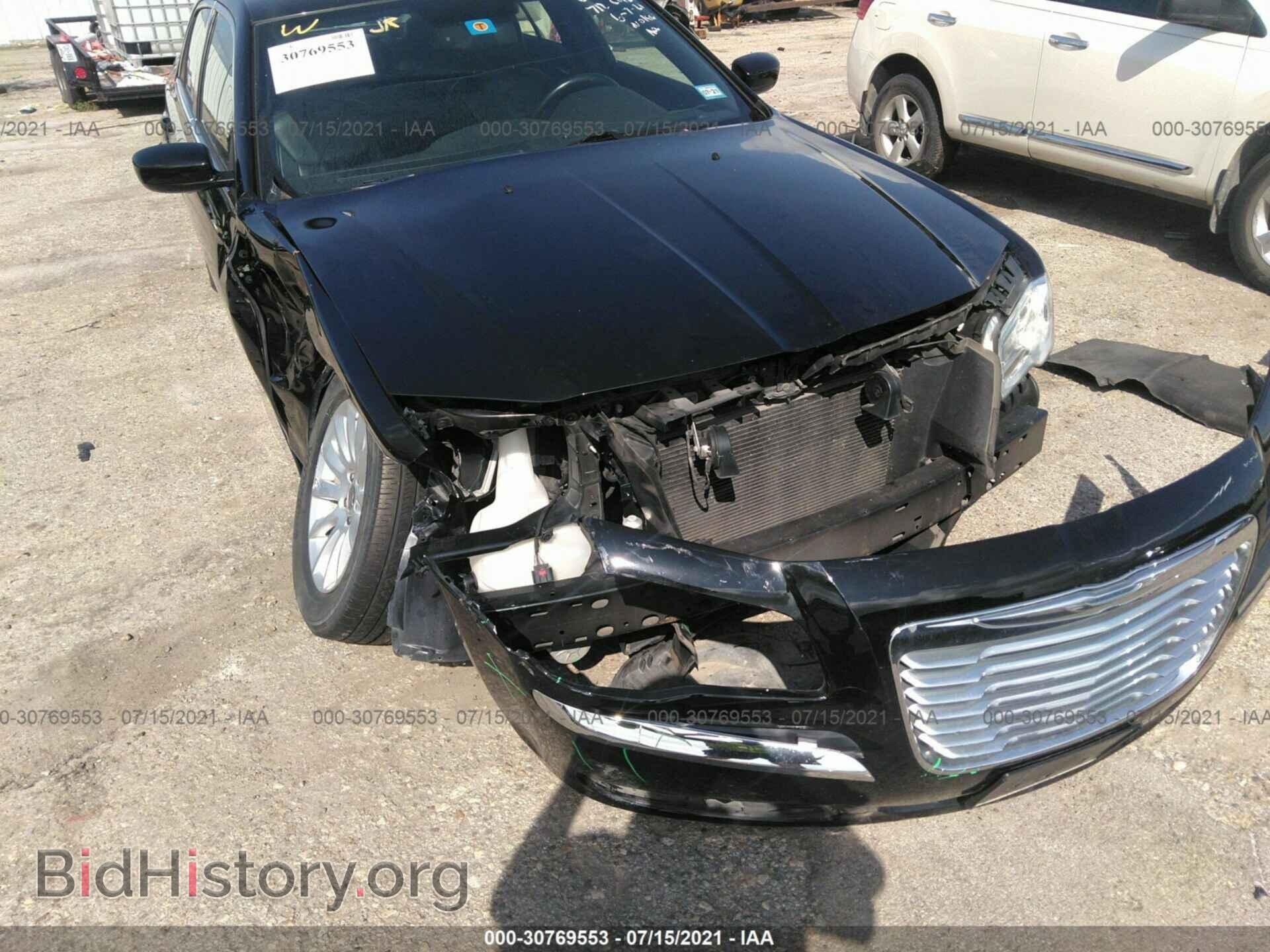 2013 CHRYSLER 300 - VIN: 2C3CCAAG4DH529172 - Фото 6
