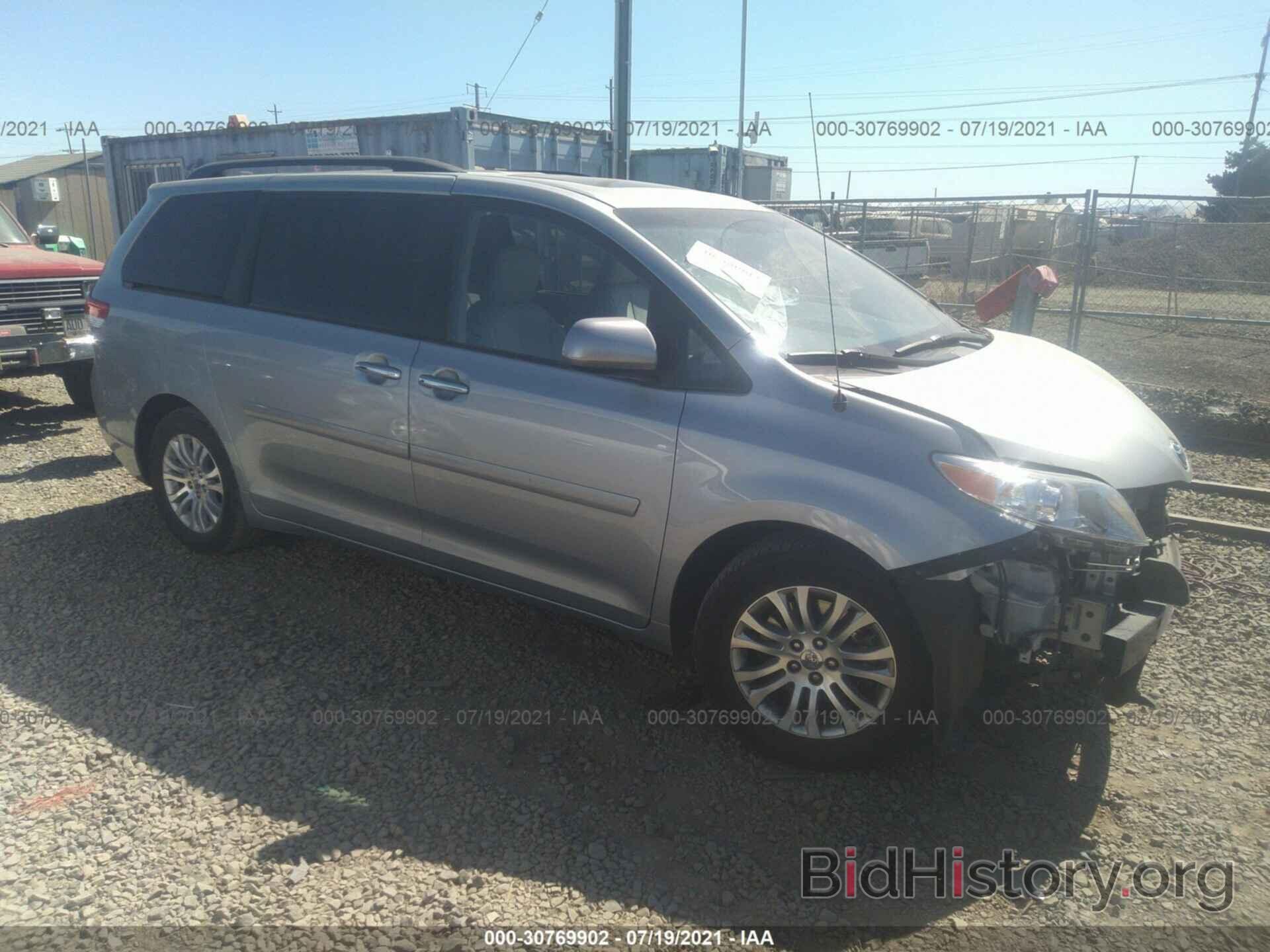 Photo 5TDYK3DC9DS399500 - TOYOTA SIENNA 2013