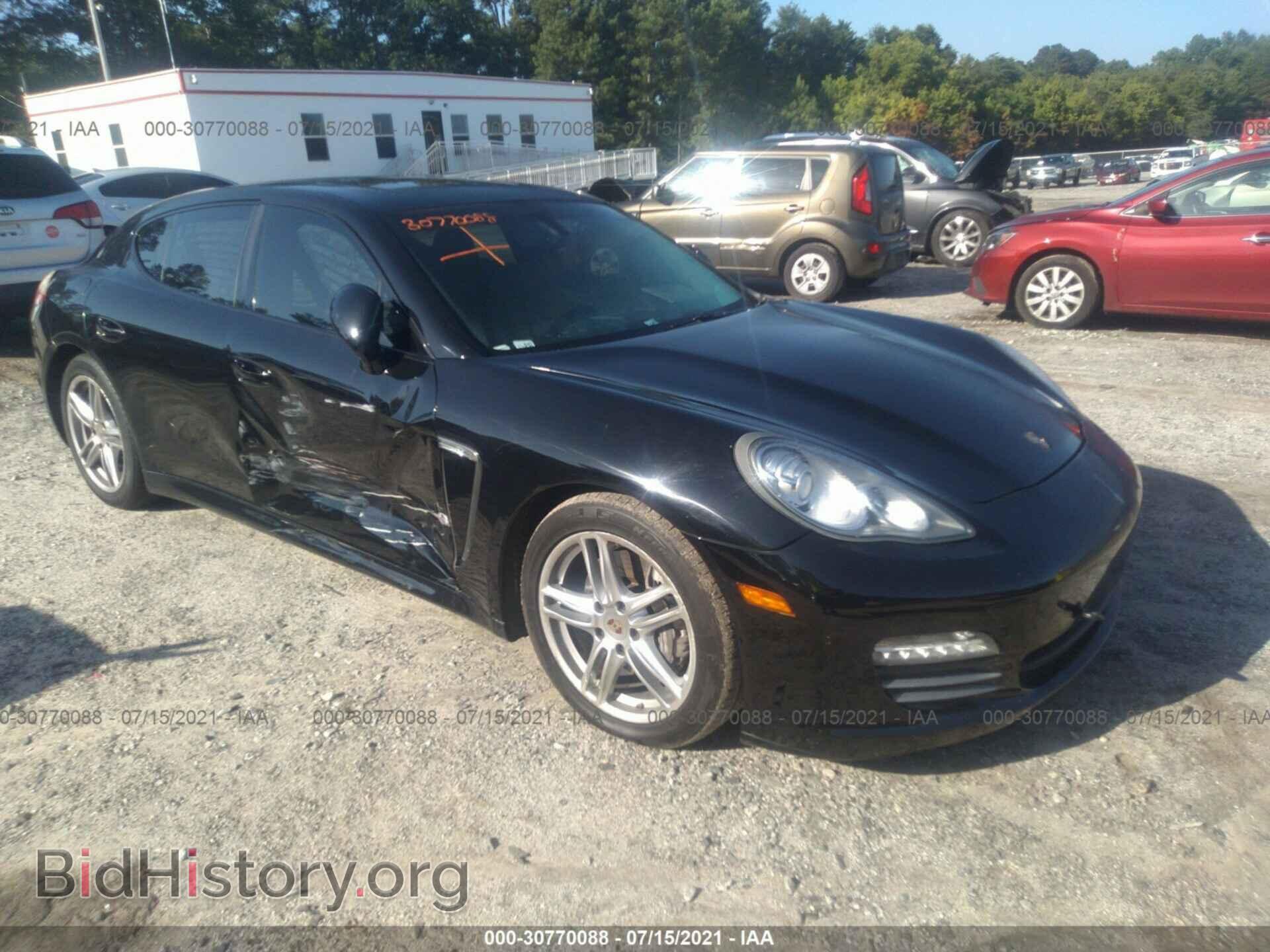 Фотография WP0AA2A74CL013457 - PORSCHE PANAMERA 2012