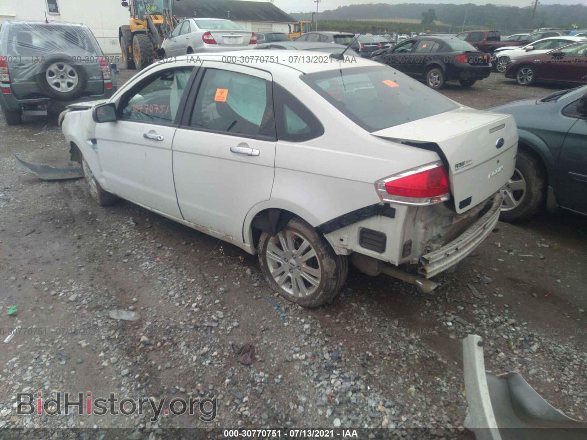 2009 FORD FOCUS - VIN: 1FAHP37N09W178332 - Фото 3