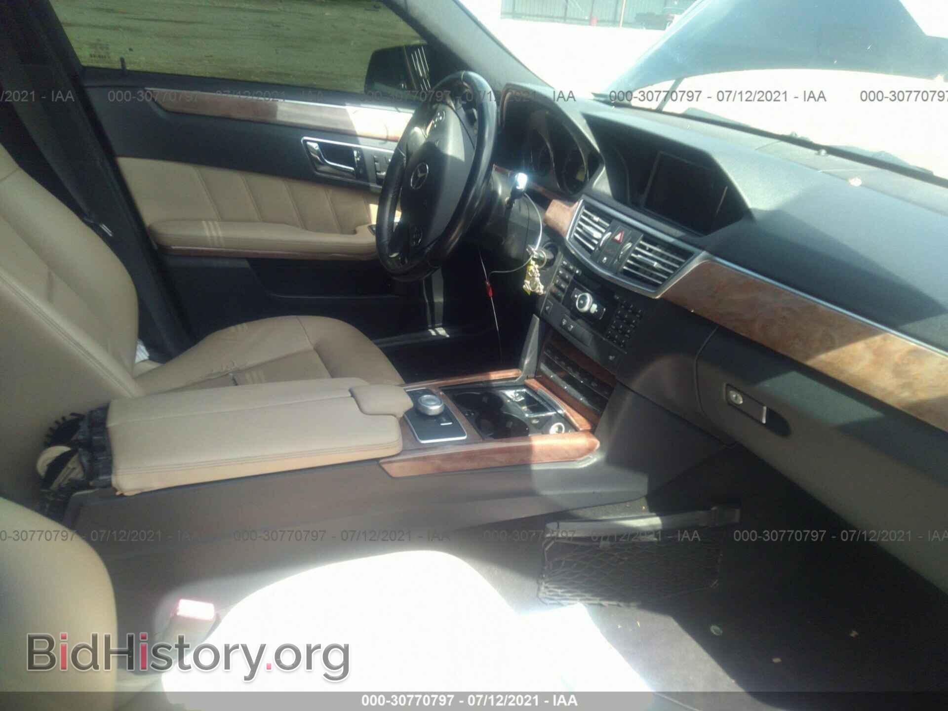 2010 MERCEDES-BENZ E-CLASS - VIN: WDDHF5GB9AA097156 - Фото 5