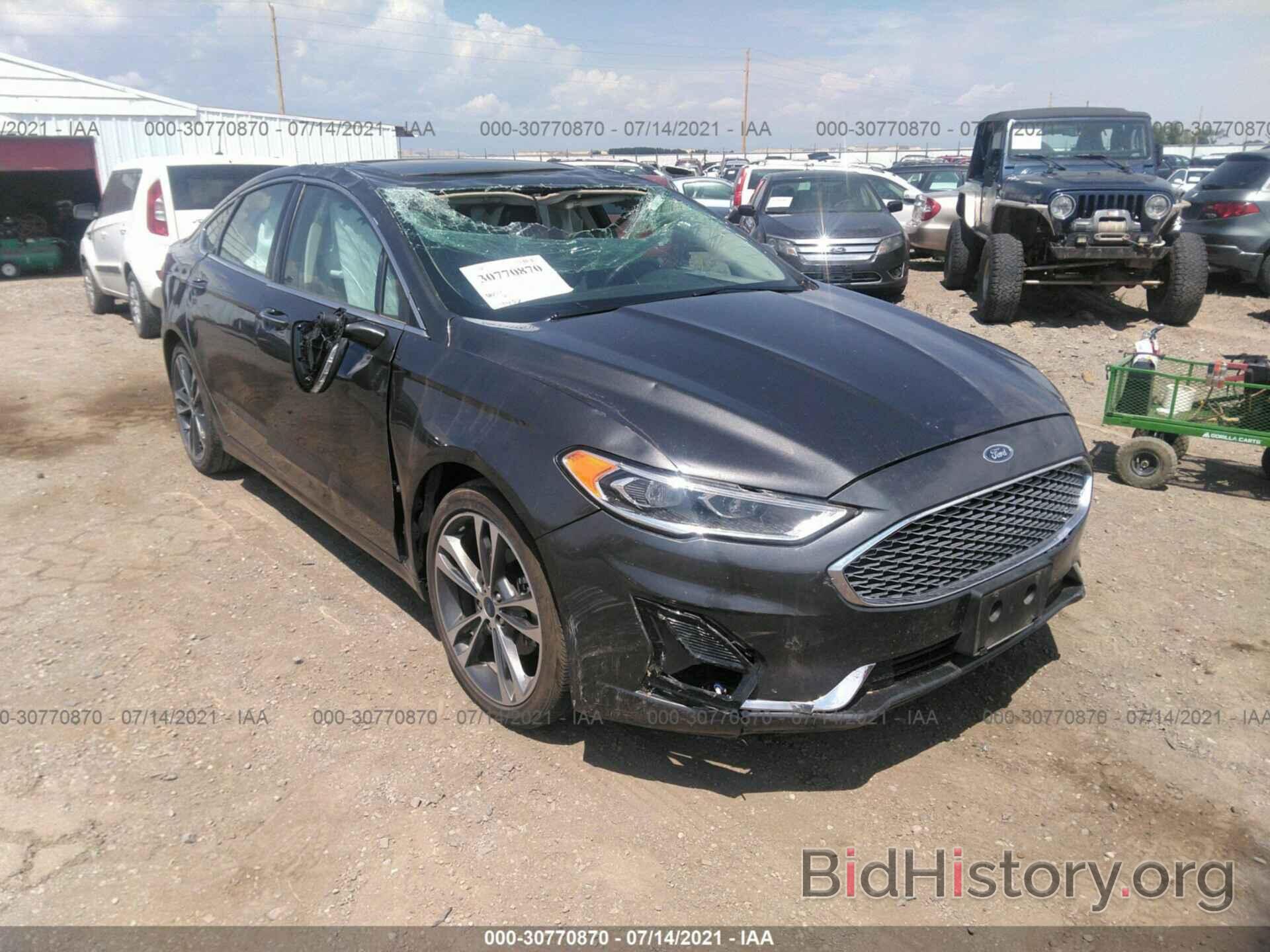 Photo 3FA6P0D95LR204303 - FORD FUSION 2020