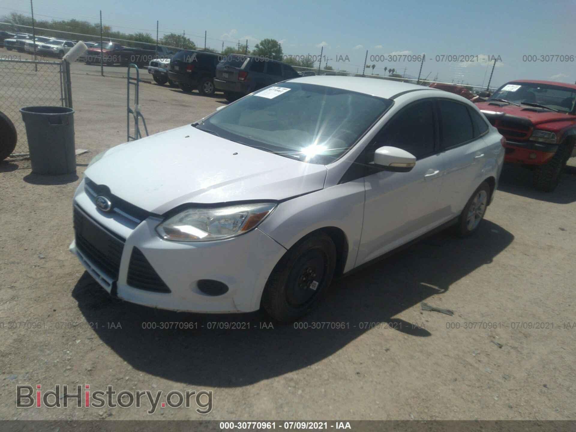 2013 FORD FOCUS - VIN: 1FADP3F27DL363199 - Фото 2