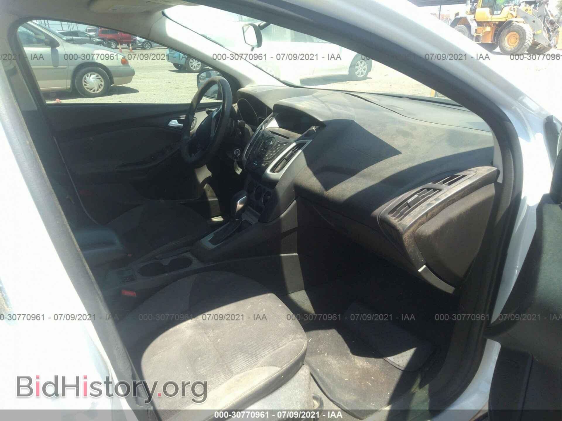 2013 FORD FOCUS - VIN: 1FADP3F27DL363199 - Фото 5