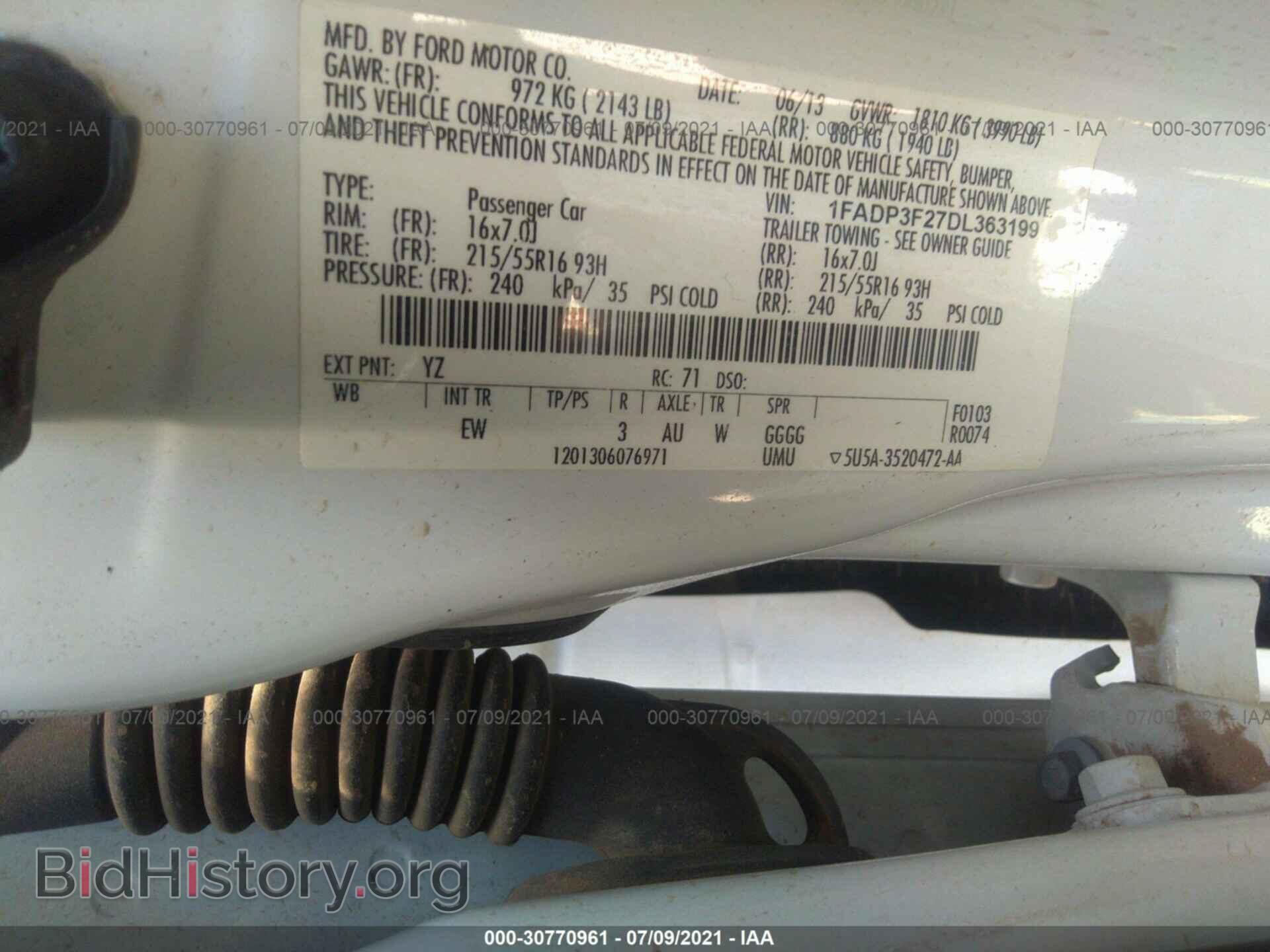 2013 FORD FOCUS - VIN: 1FADP3F27DL363199 - Фото 9