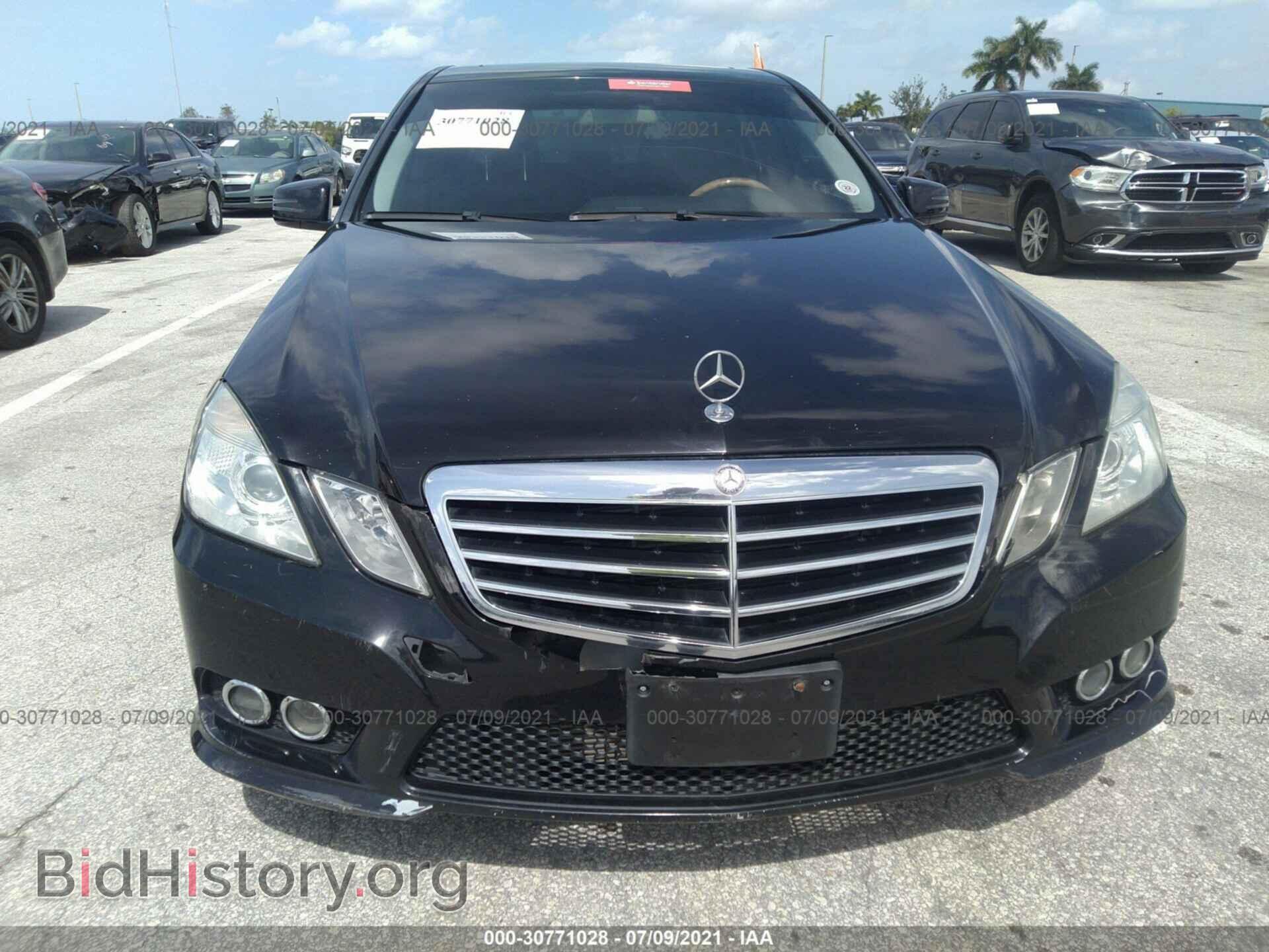 2011 MERCEDES-BENZ E-CLASS - VIN: WDDHF2EB8BA288523 - Фото 6