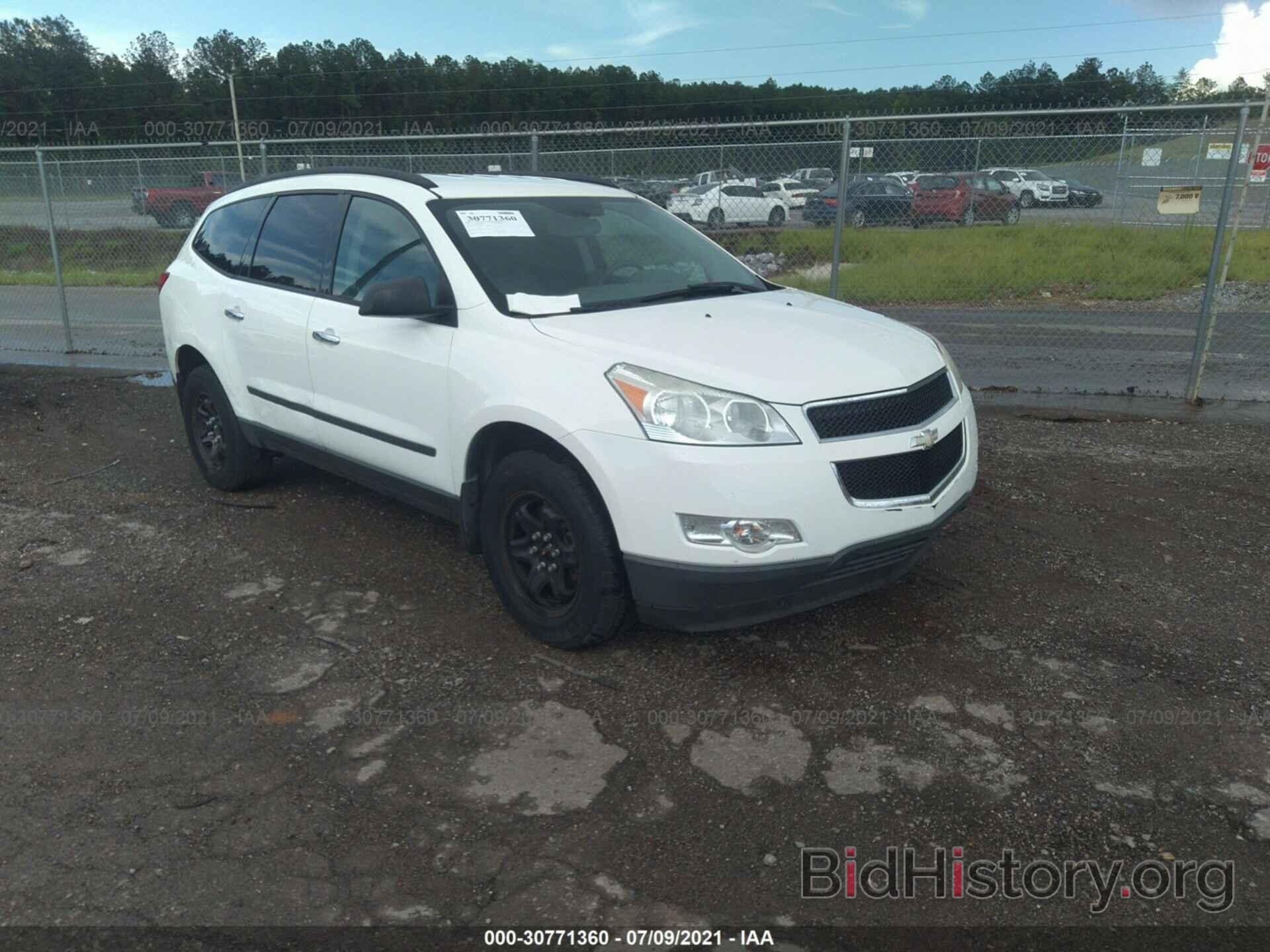 Photo 1GNKREEDXCJ123317 - CHEVROLET TRAVERSE 2012