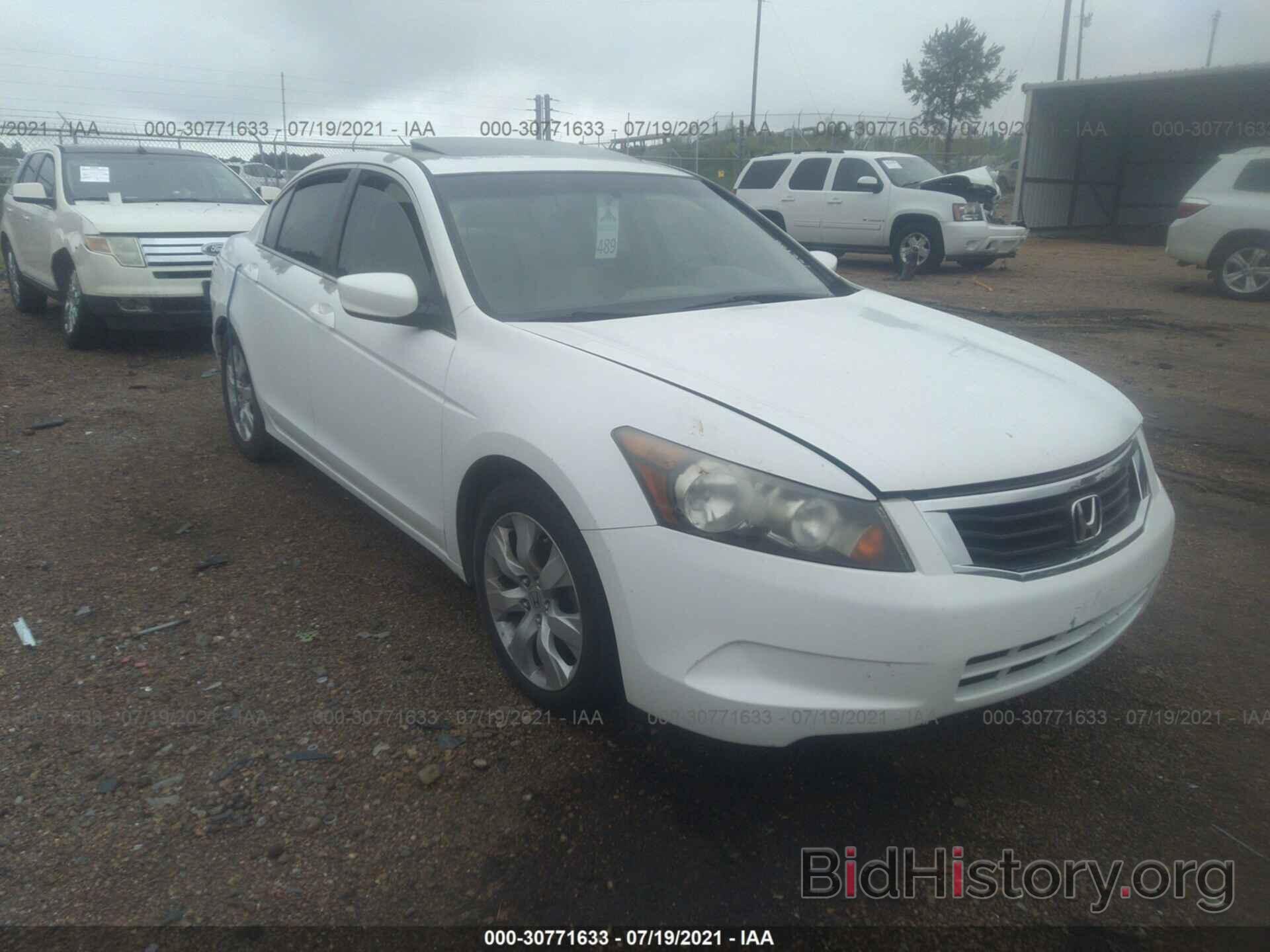 Photo 1HGCP26869A166100 - HONDA ACCORD SDN 2009