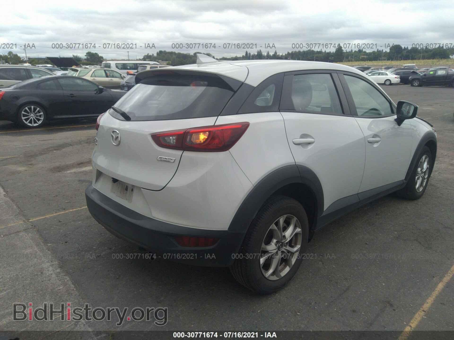 2017 MAZDA CX-3 - VIN: JM1DKFB75H0161853 - Фото 4