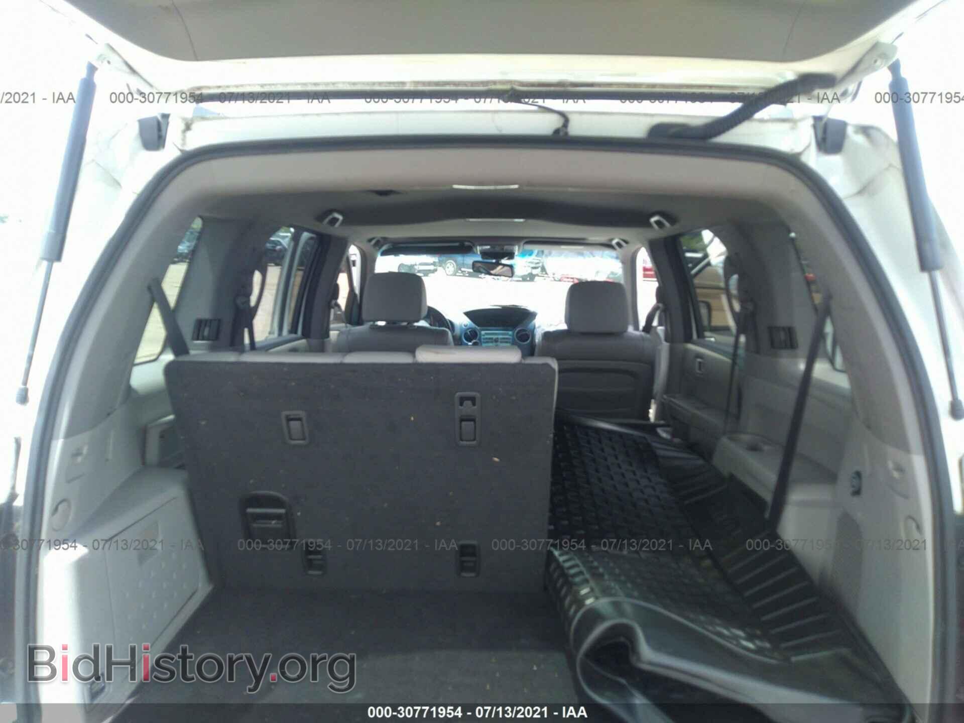 2011 HONDA PILOT - VIN: 5FNYF3H52BB002940 - Фото 8