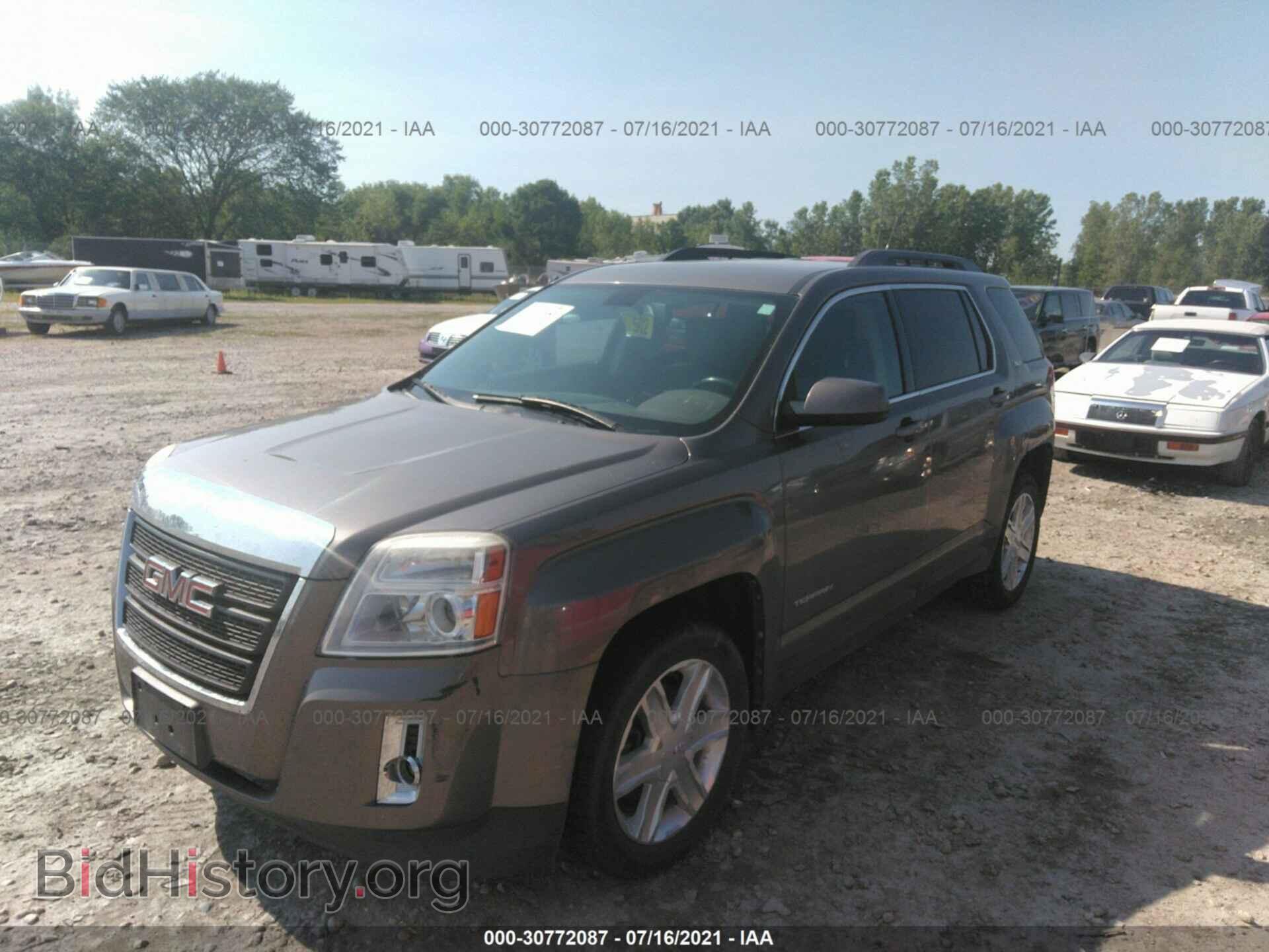 2010 GMC TERRAIN - VIN: 2CTFLGEW0A6416926 - Фото 2