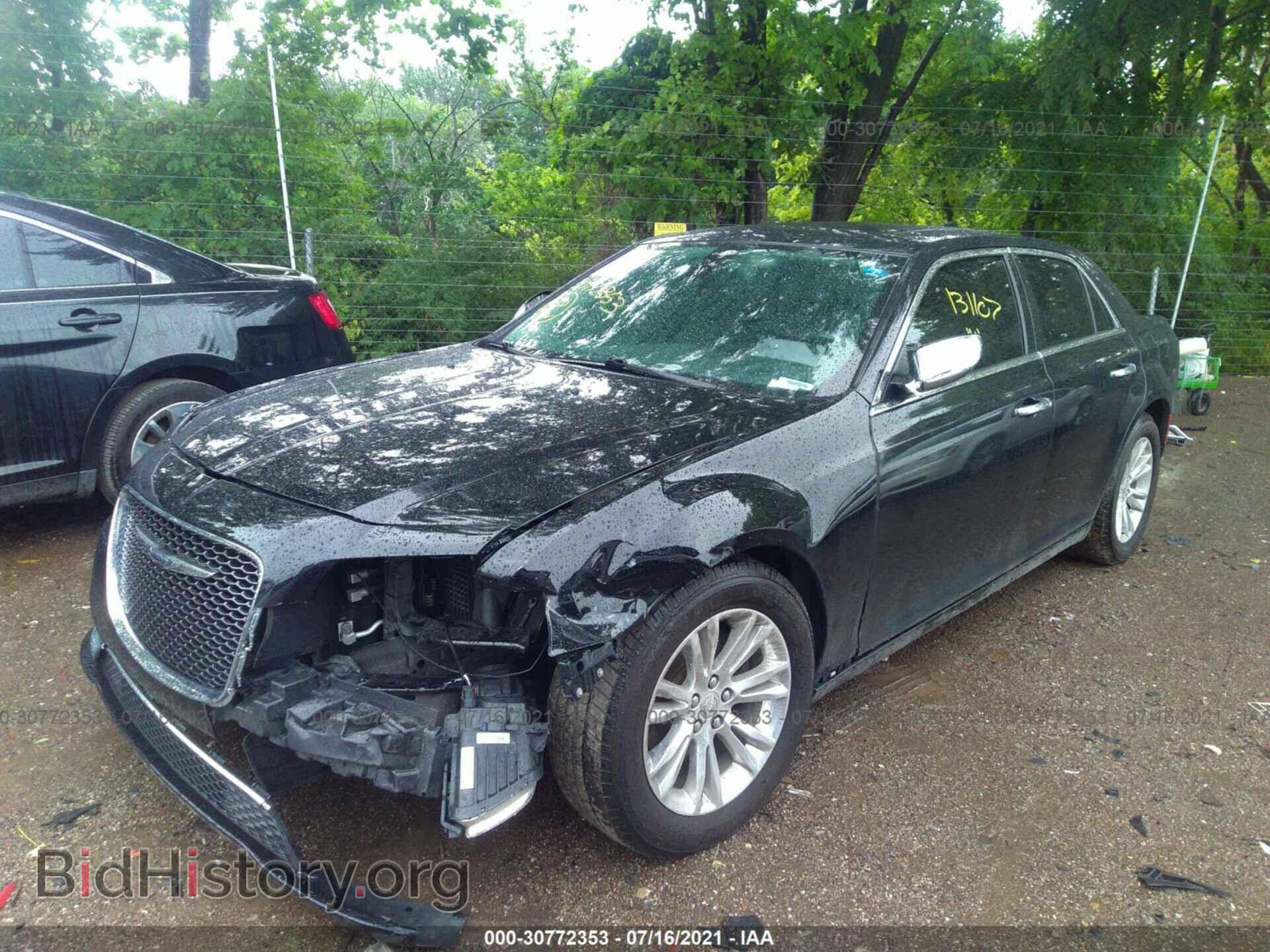 2016 CHRYSLER 300 - VIN: 2C3CCAEG6GH334169 - Фото 2