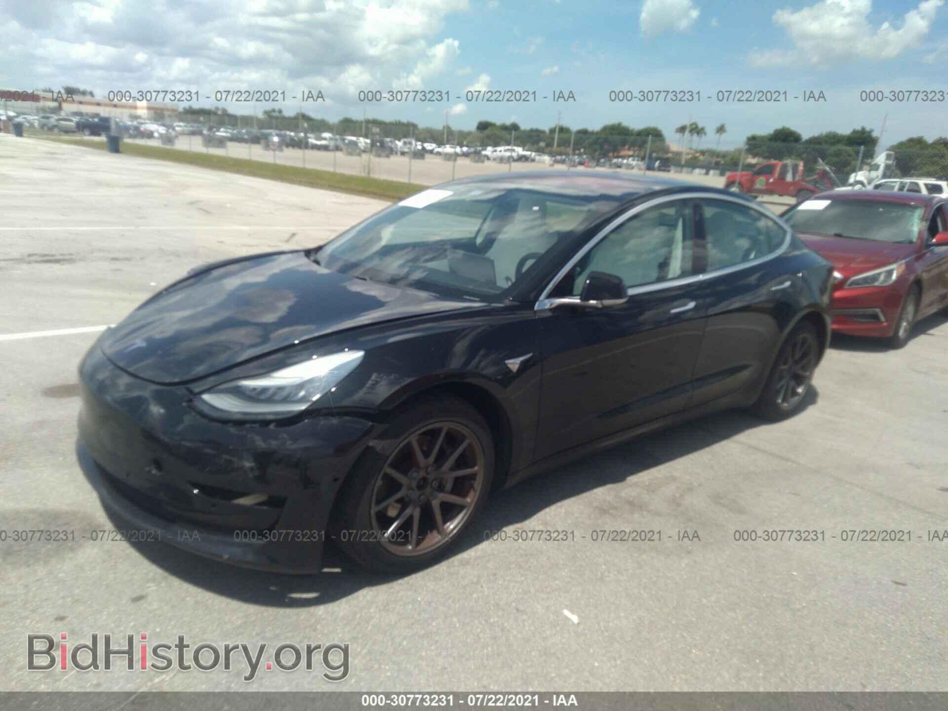 2018 TESLA MODEL 3 - VIN: 5YJ3E1EB7JF085453 - Photo 2