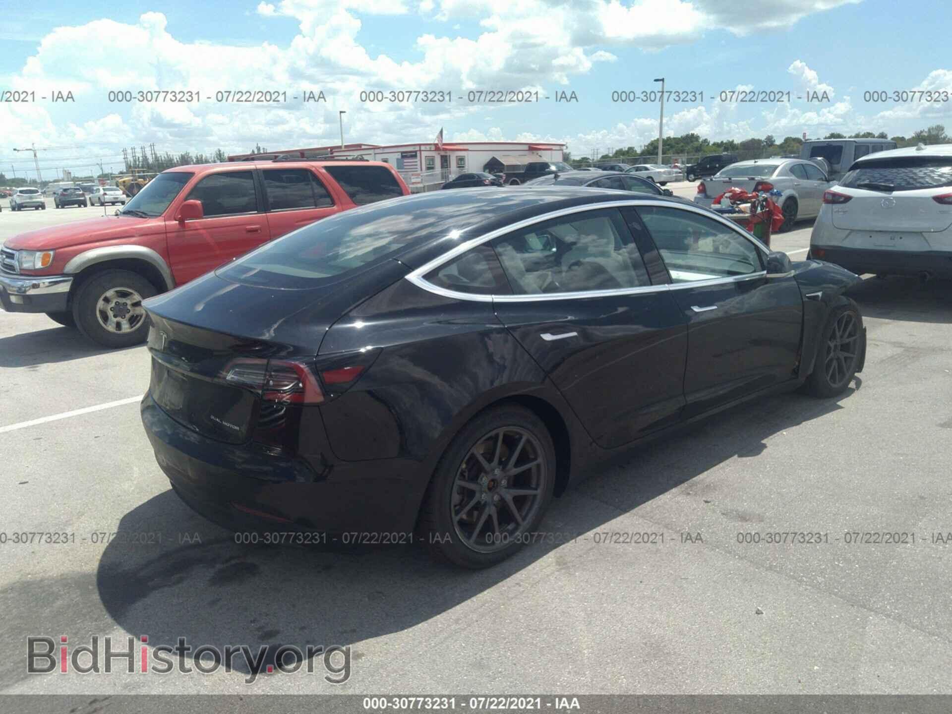 2018 TESLA MODEL 3 - VIN: 5YJ3E1EB7JF085453 - Photo 4