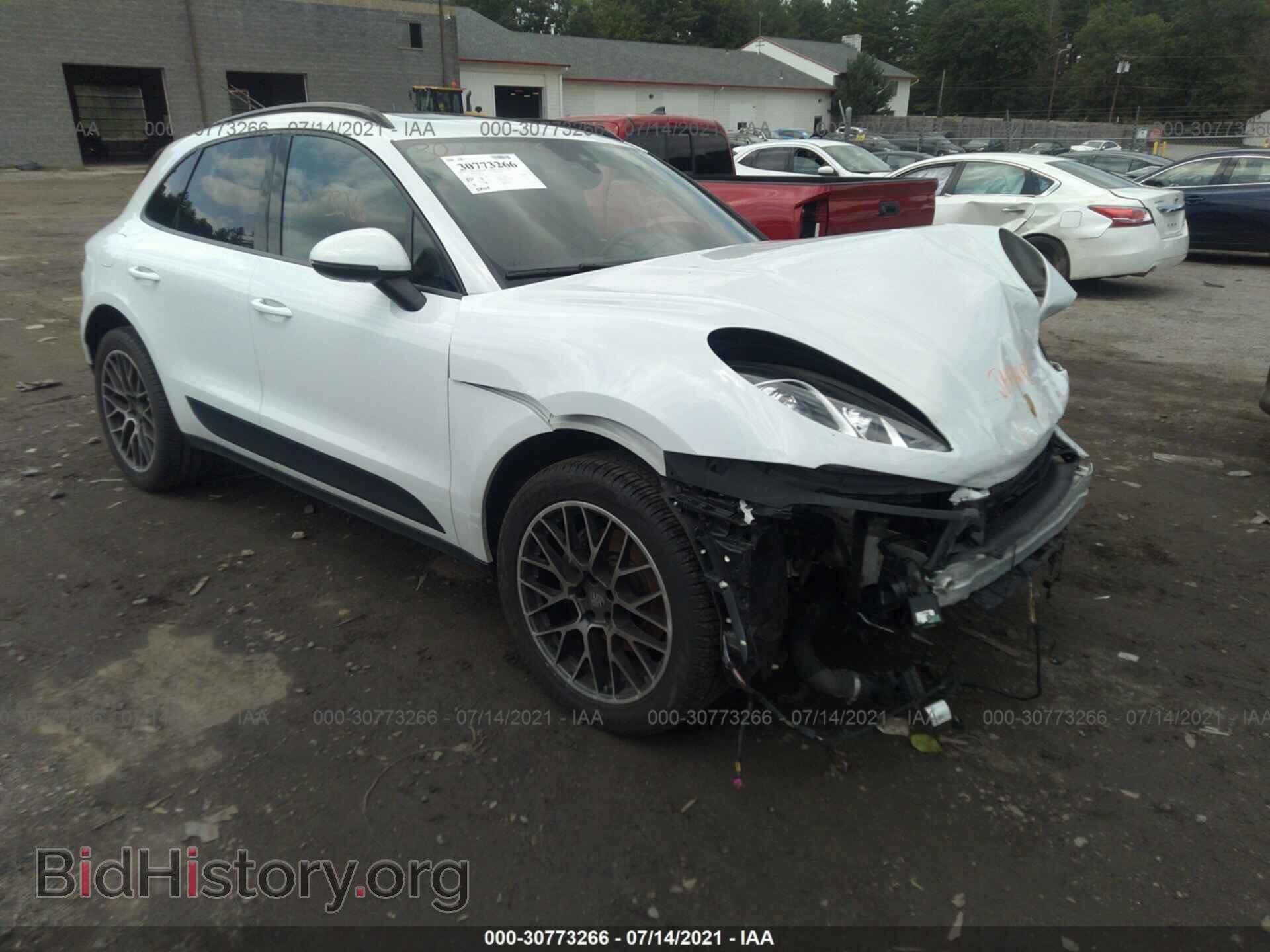 Фотография WP1AA2A55HLB82584 - PORSCHE MACAN 2017