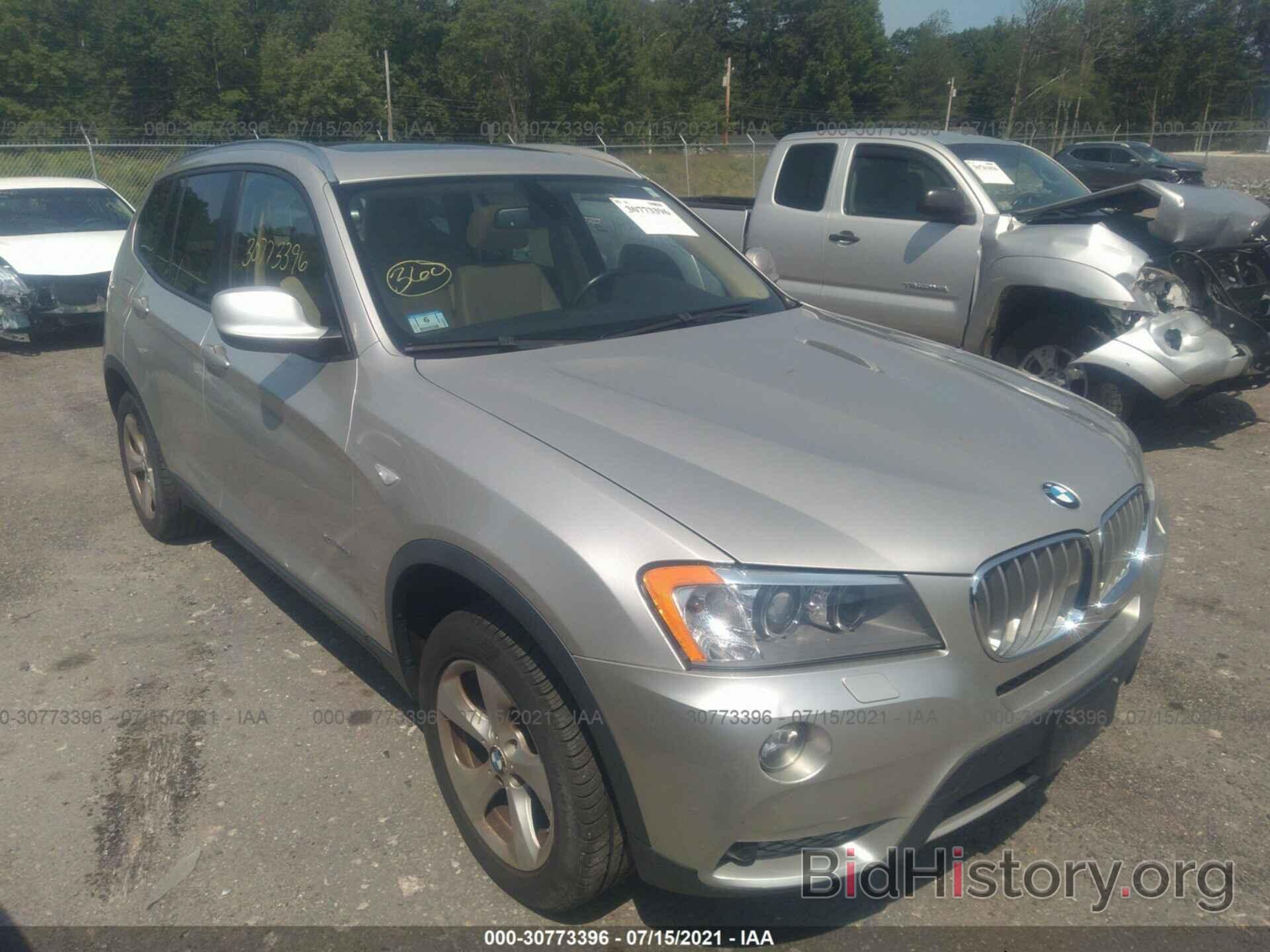 Photo 5UXWX5C57CL727504 - BMW X3 2012