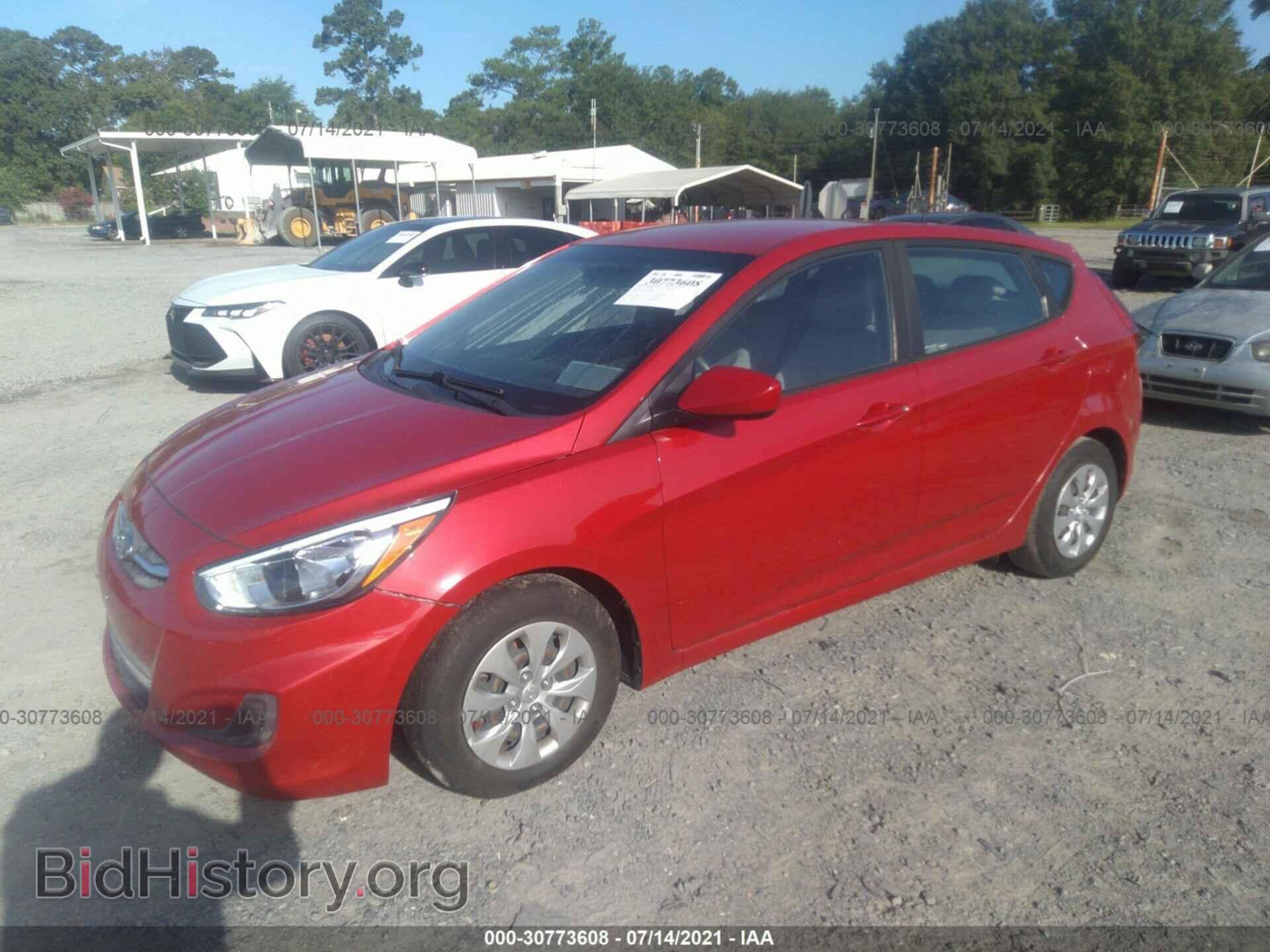 2017 HYUNDAI ACCENT - VIN: KMHCT5AE3HU338780 - Фото 2