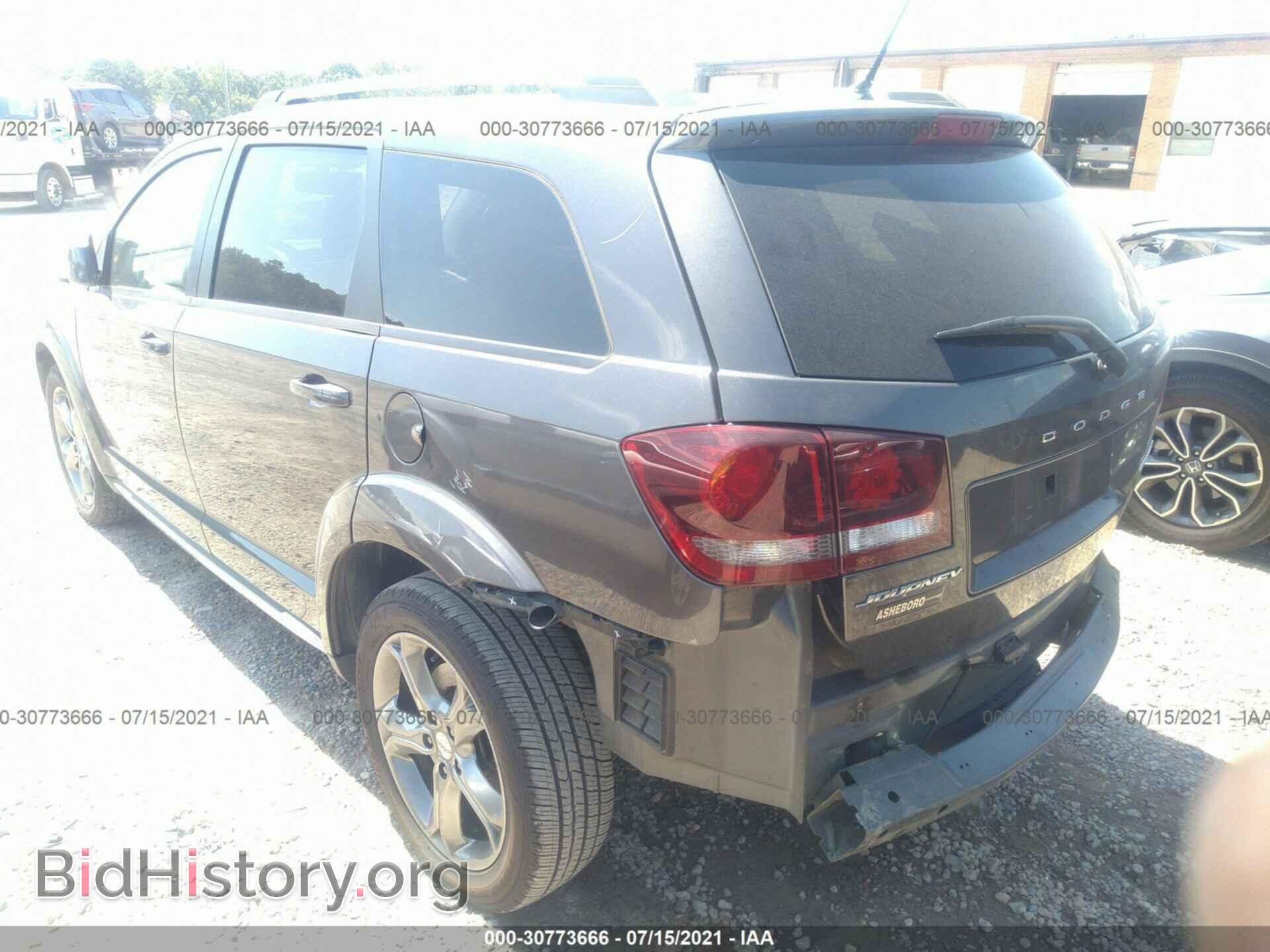 2017 DODGE JOURNEY - VIN: 3C4PDCGB7HT607863 - Фото 3