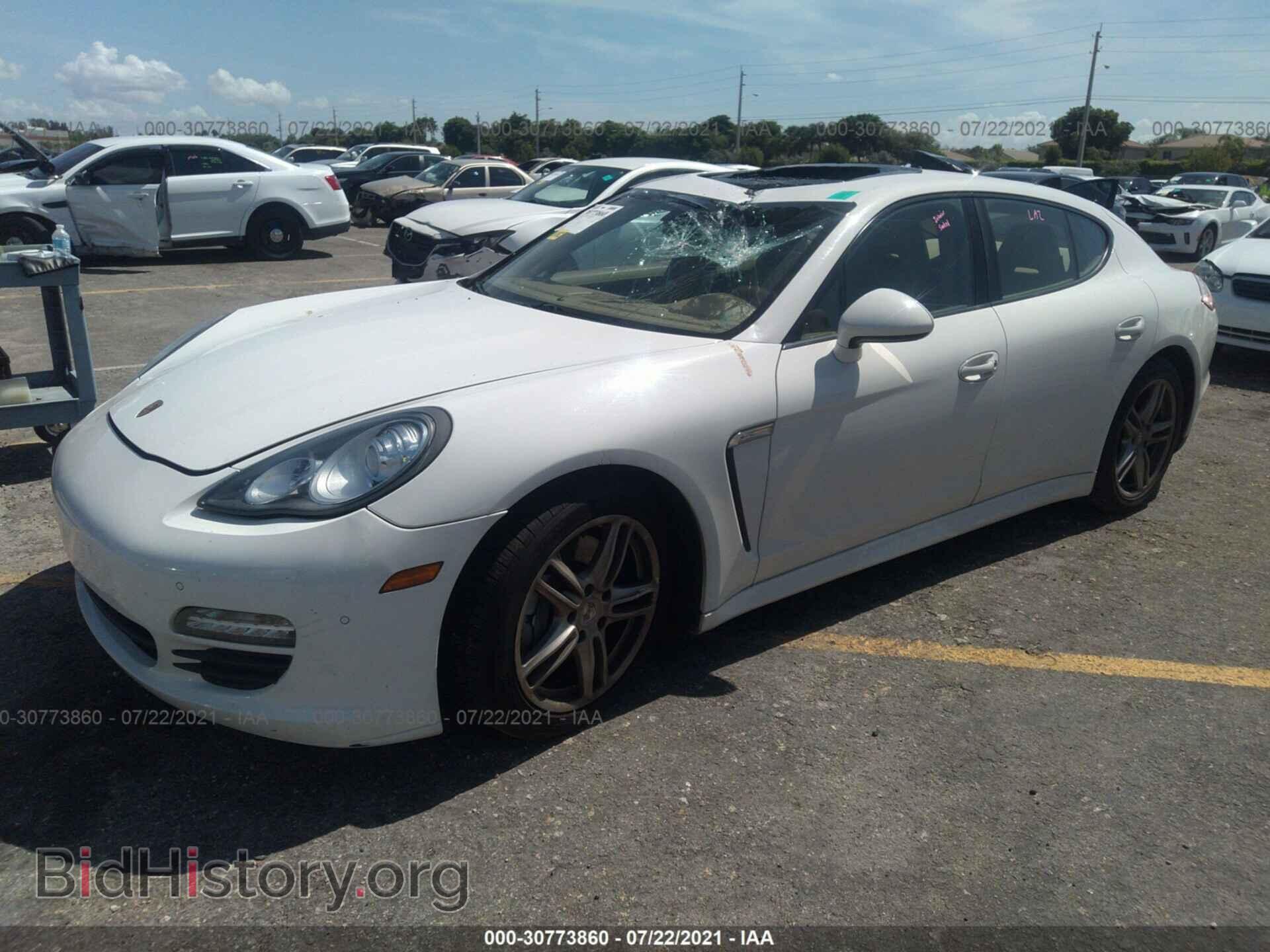 2012 PORSCHE PANAMERA - VIN: WP0AA2A76CL071859 - Photo 2