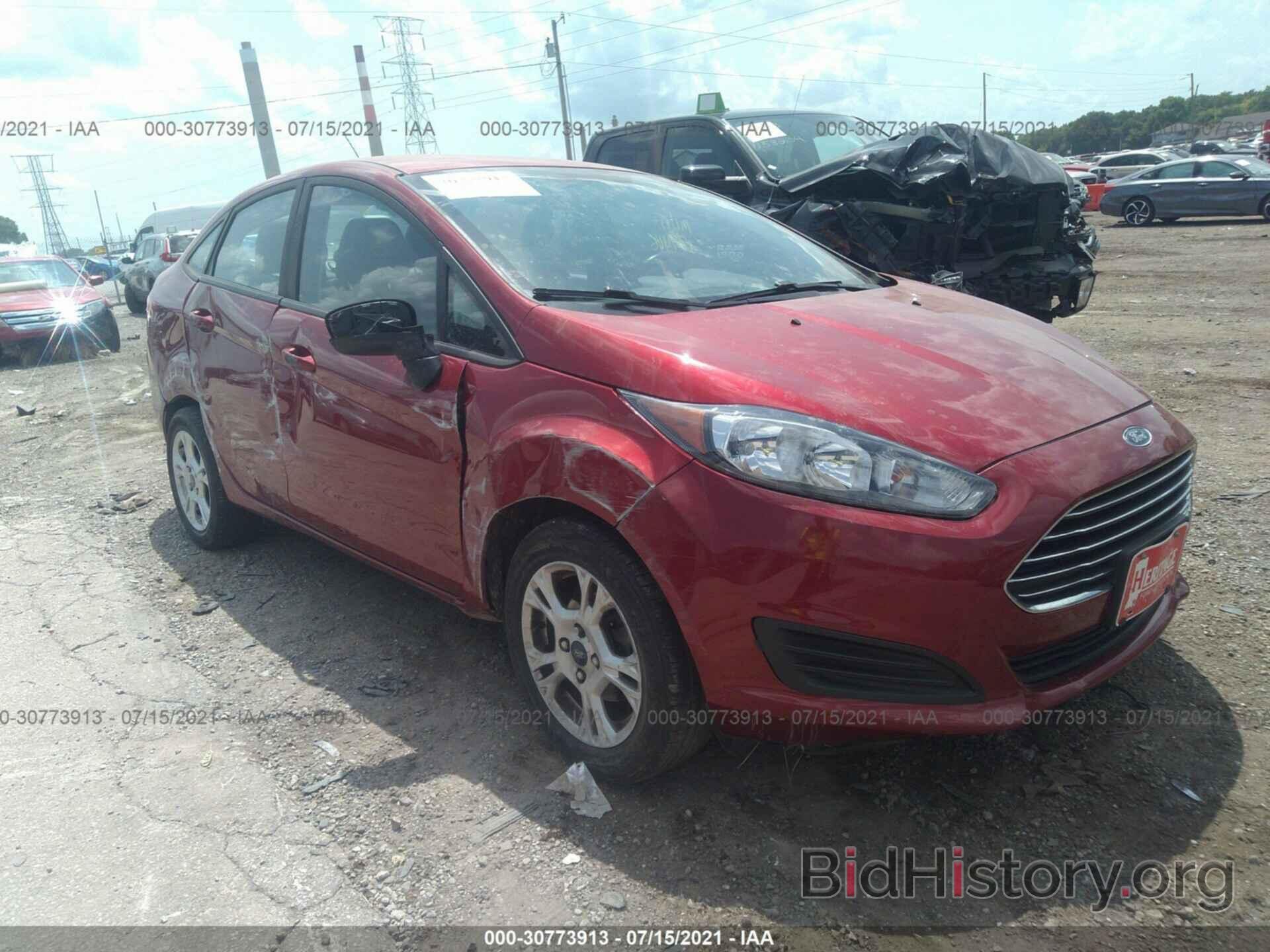 Photo 3FADP4BJ3FM224160 - FORD FIESTA 2015