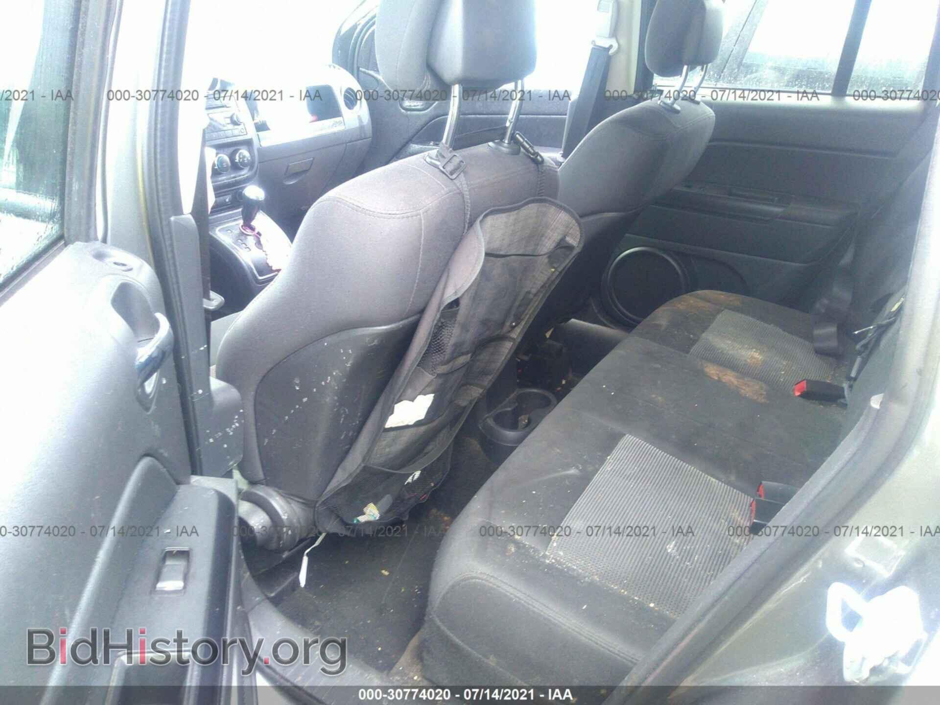 2013 JEEP COMPASS - VIN: 1C4NJCEB2DD255200 - Photo 8