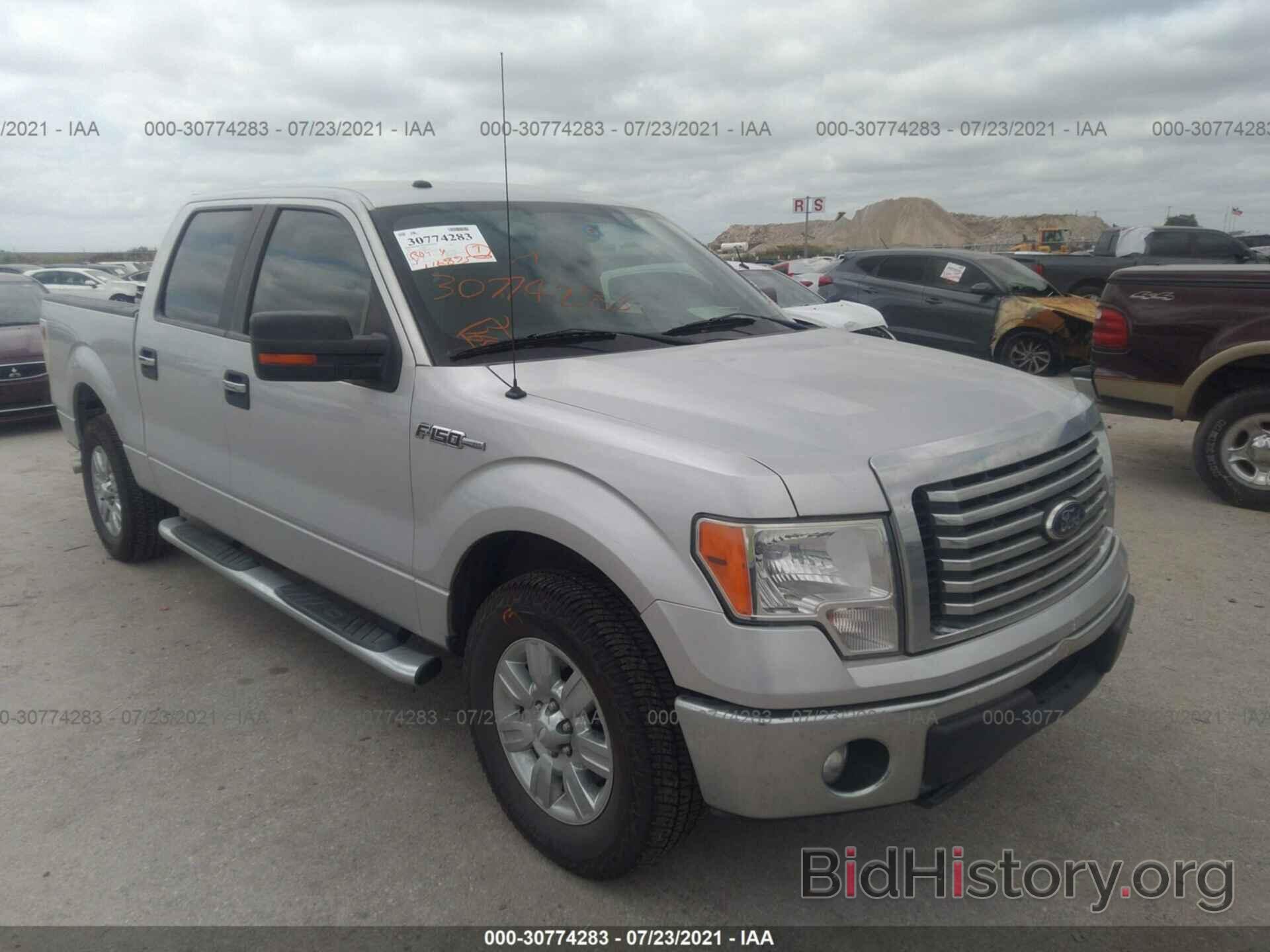 Photo 1FTFW1CF9BFD26796 - FORD F-150 2011
