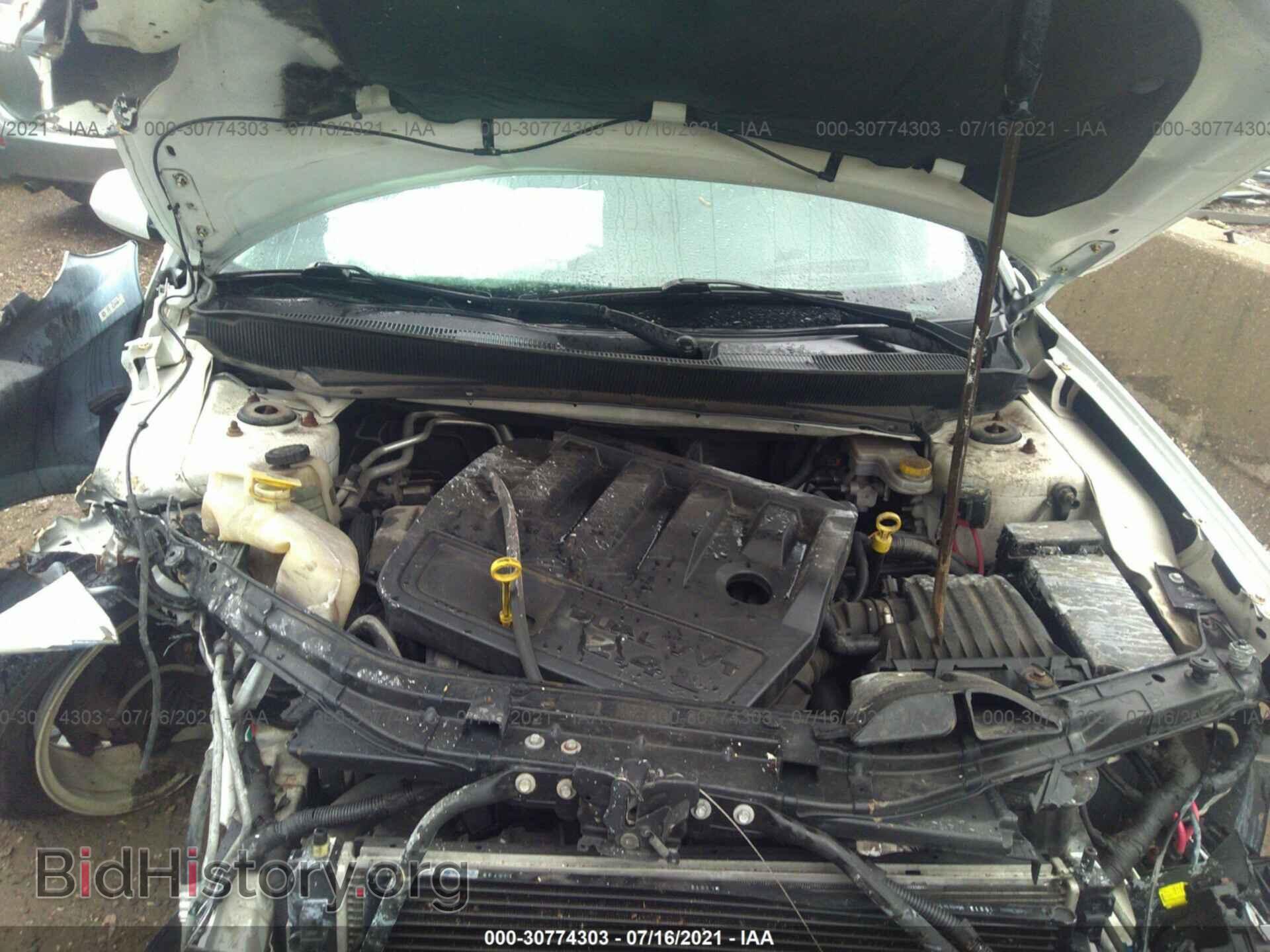 2010 CHRYSLER SEBRING - VIN: 1C3CC5FB0AN212710 - Фото 10